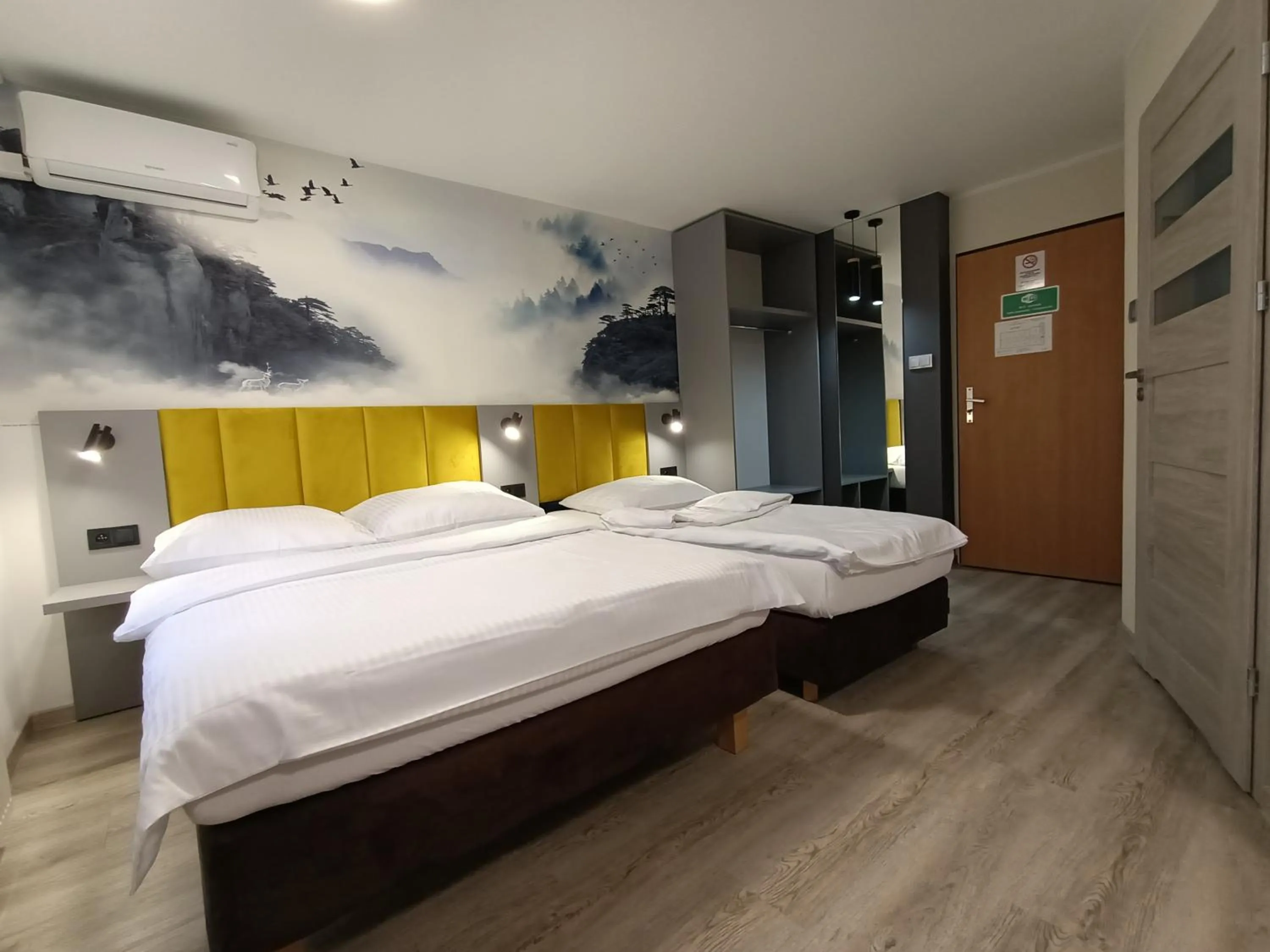 Bed in Hotel Pomorski