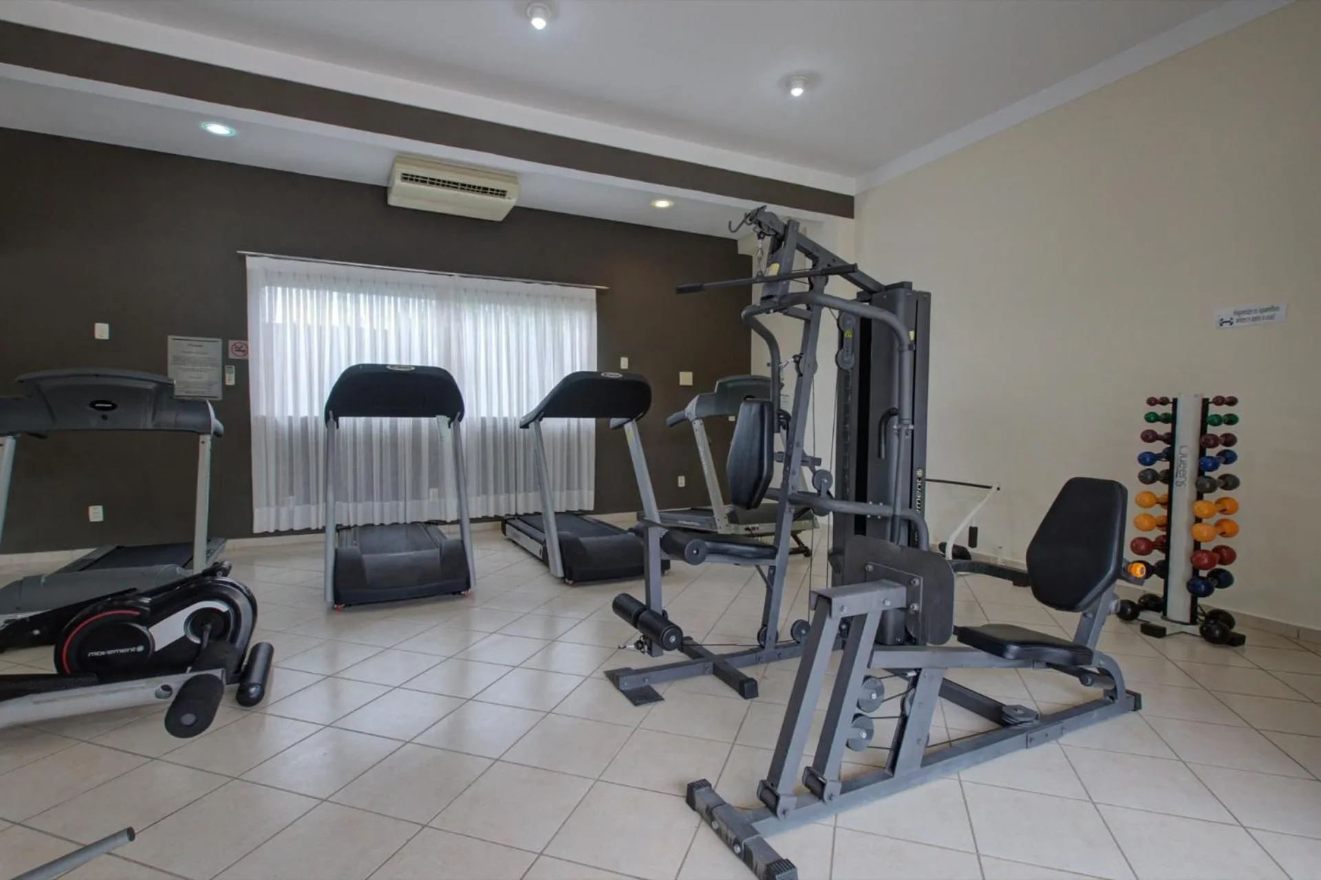 Fitness centre/facilities in Quality Hotel Jundiaí