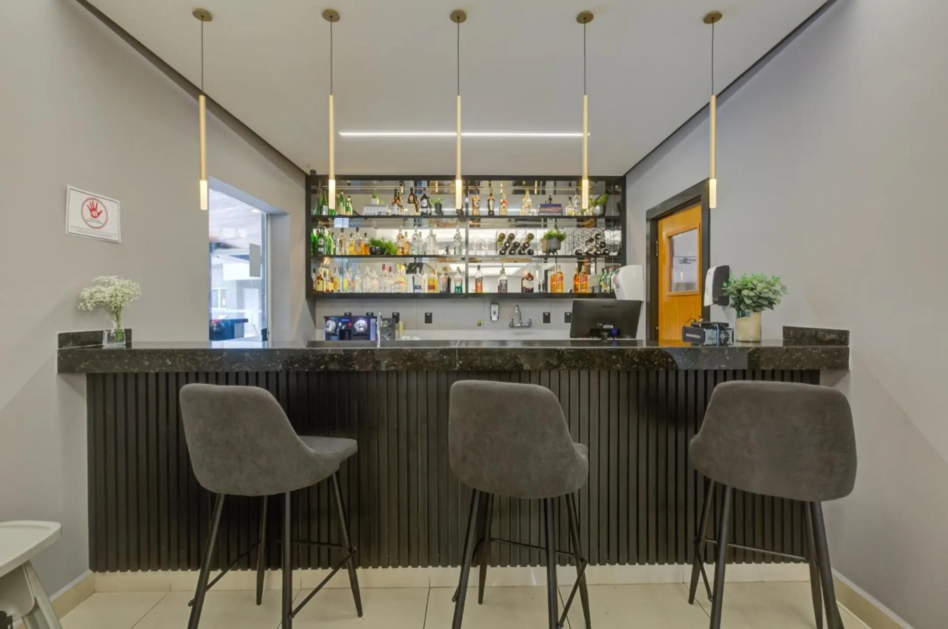 Lounge or bar in Quality Hotel Jundiaí