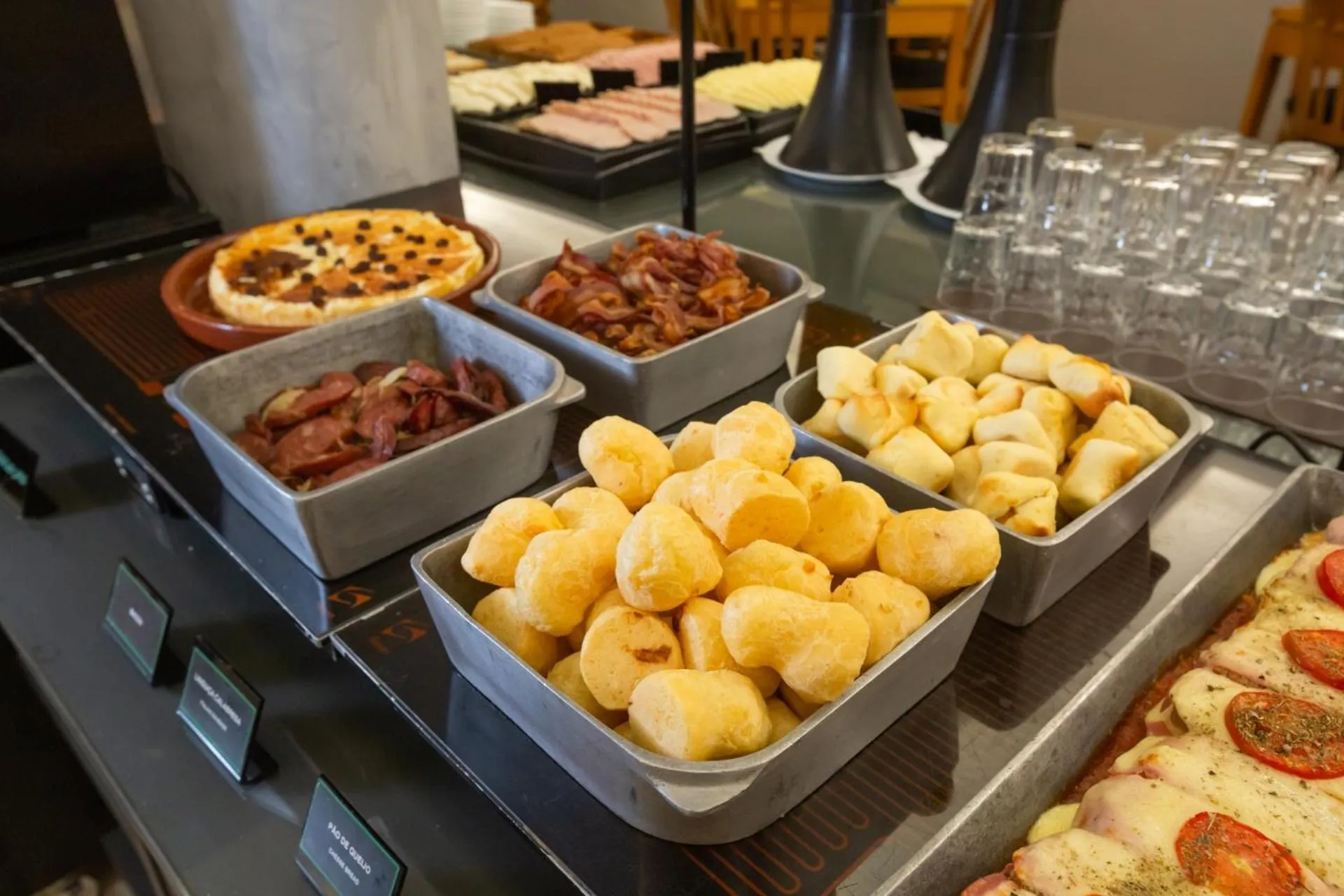 Buffet breakfast in Quality Hotel Jundiaí