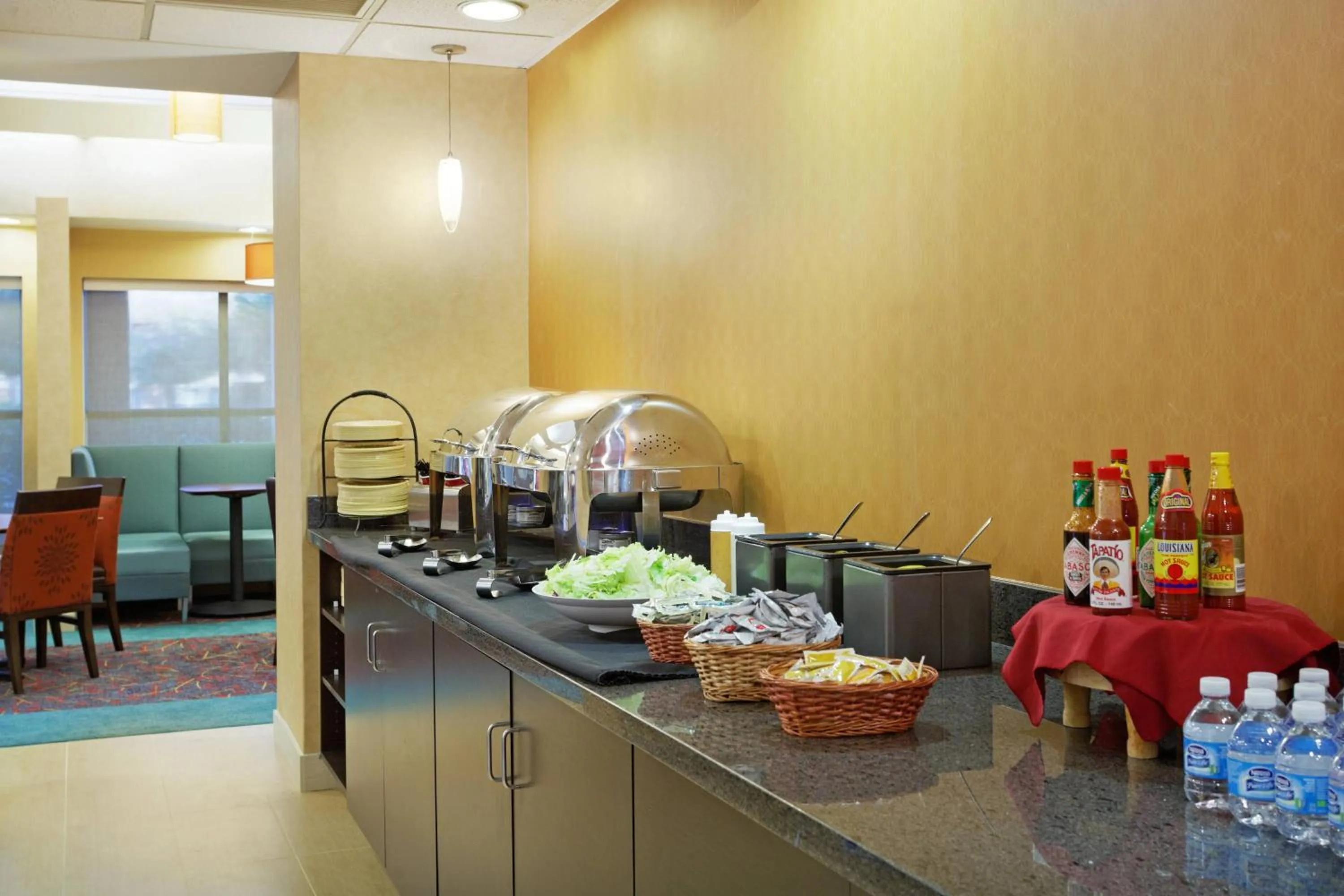 Restaurant/places to eat in Residence Inn by Marriott San Antonio Downtown Market Square