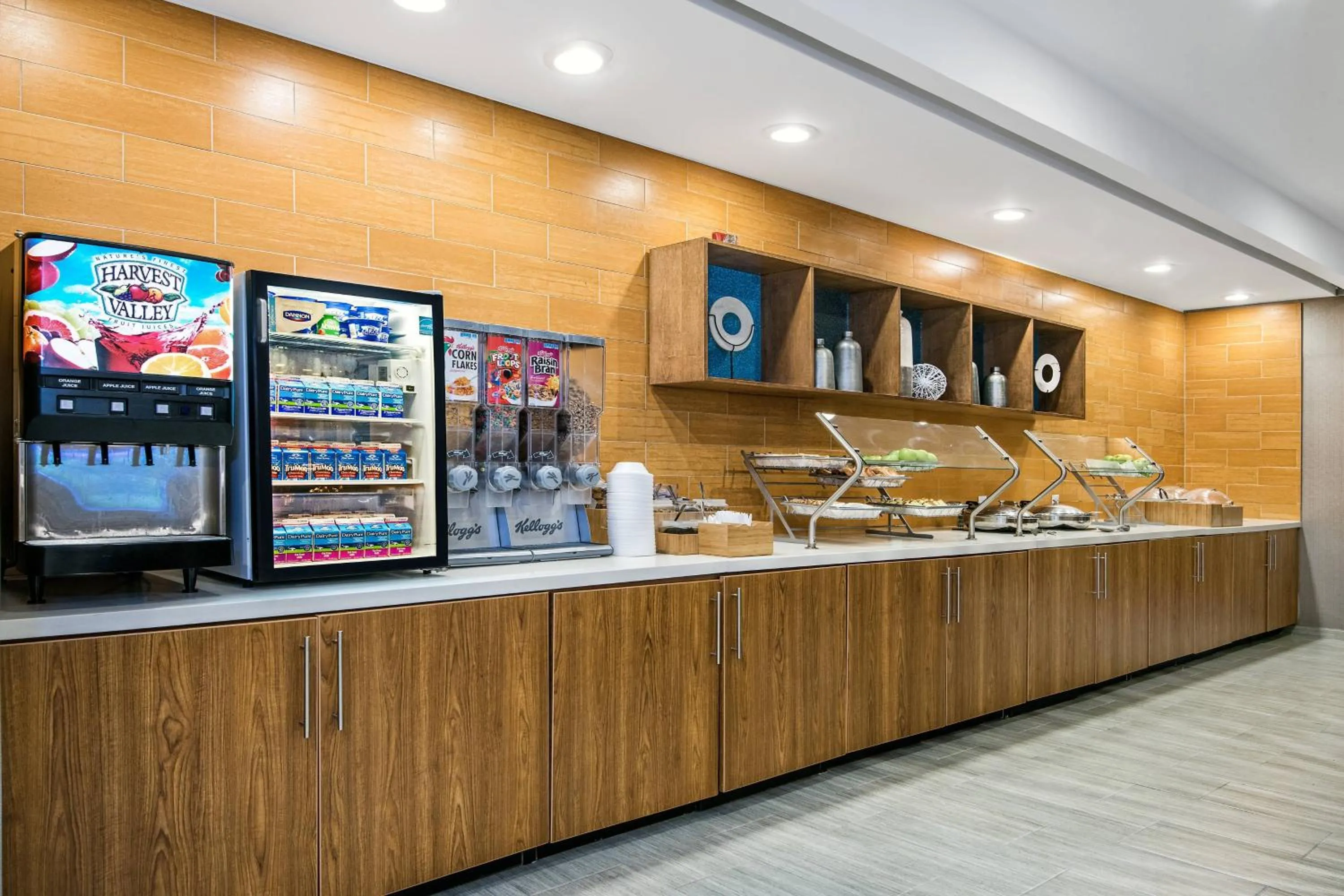 Breakfast in SpringHill Suites by Marriott San Antonio Airport