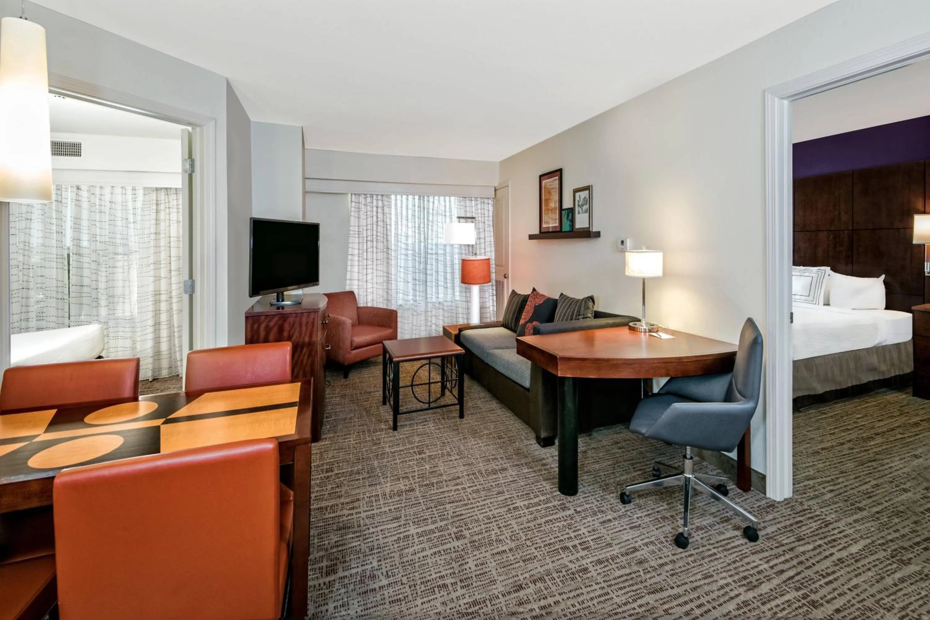 Bedroom, Bed in Residence Inn by Marriott San Antonio SeaWorld / Lackland