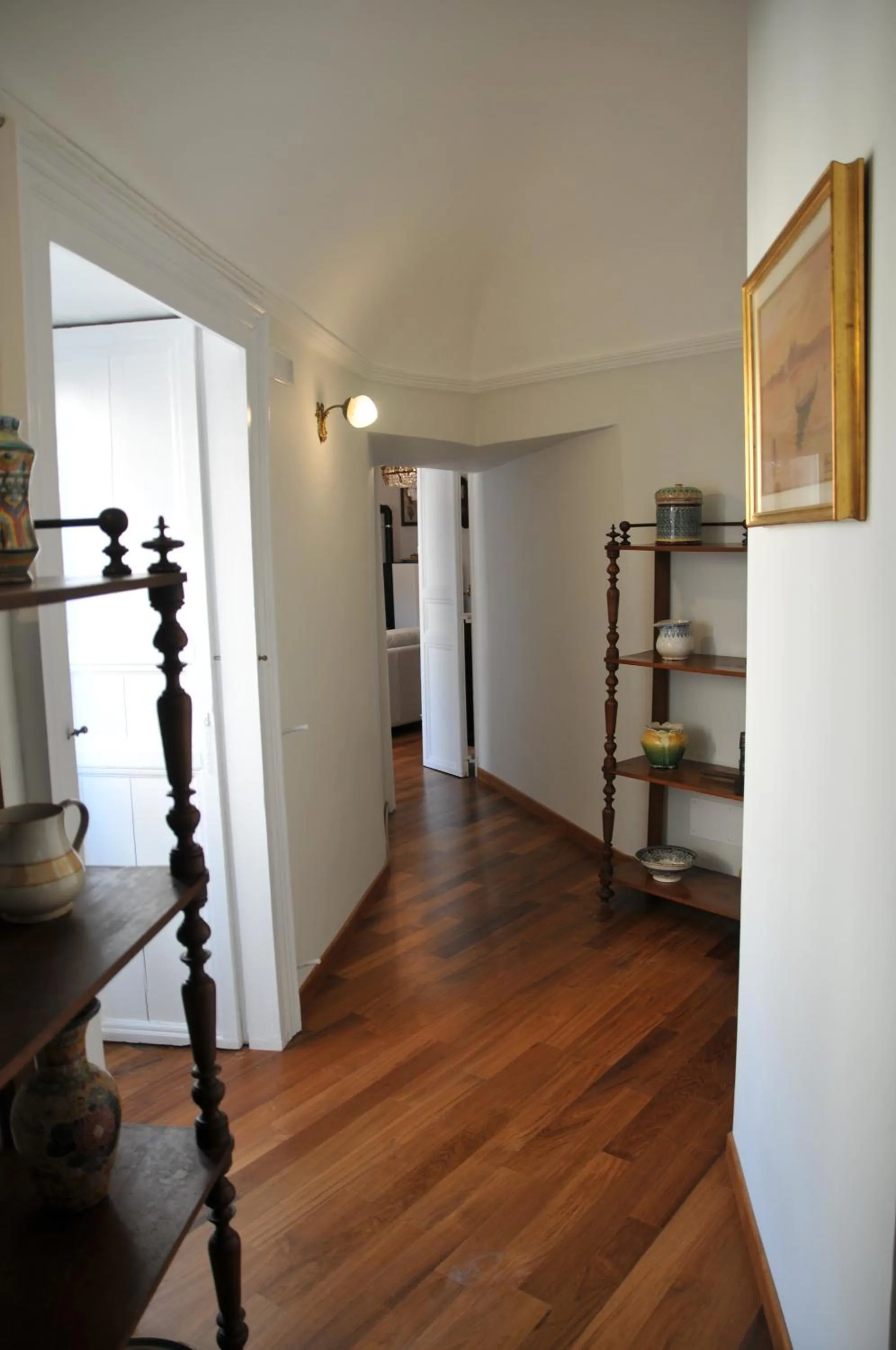 Decorative detail in Casa Sipione Papa