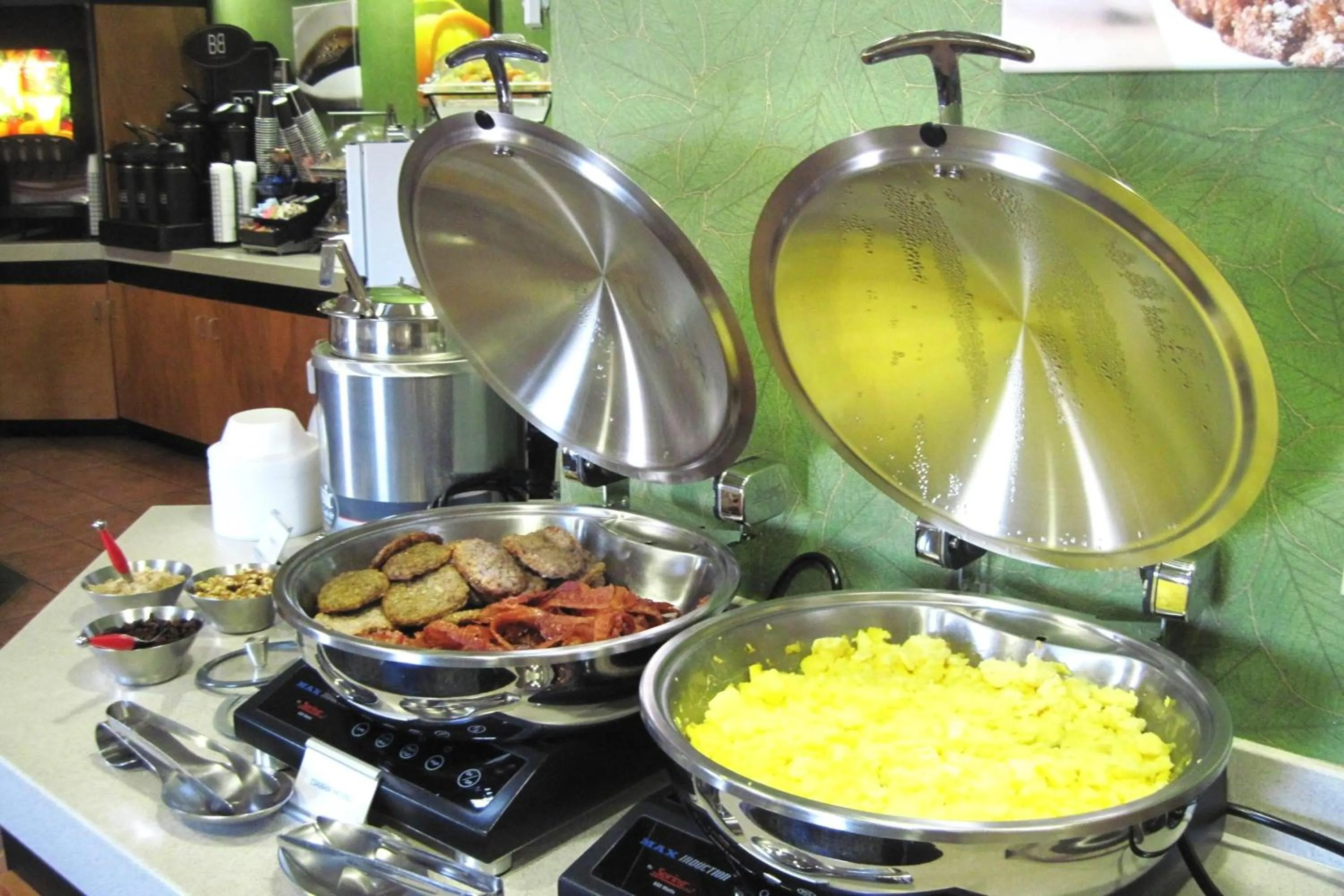 Breakfast in Fairfield Inn & Suites Savannah I-95 South