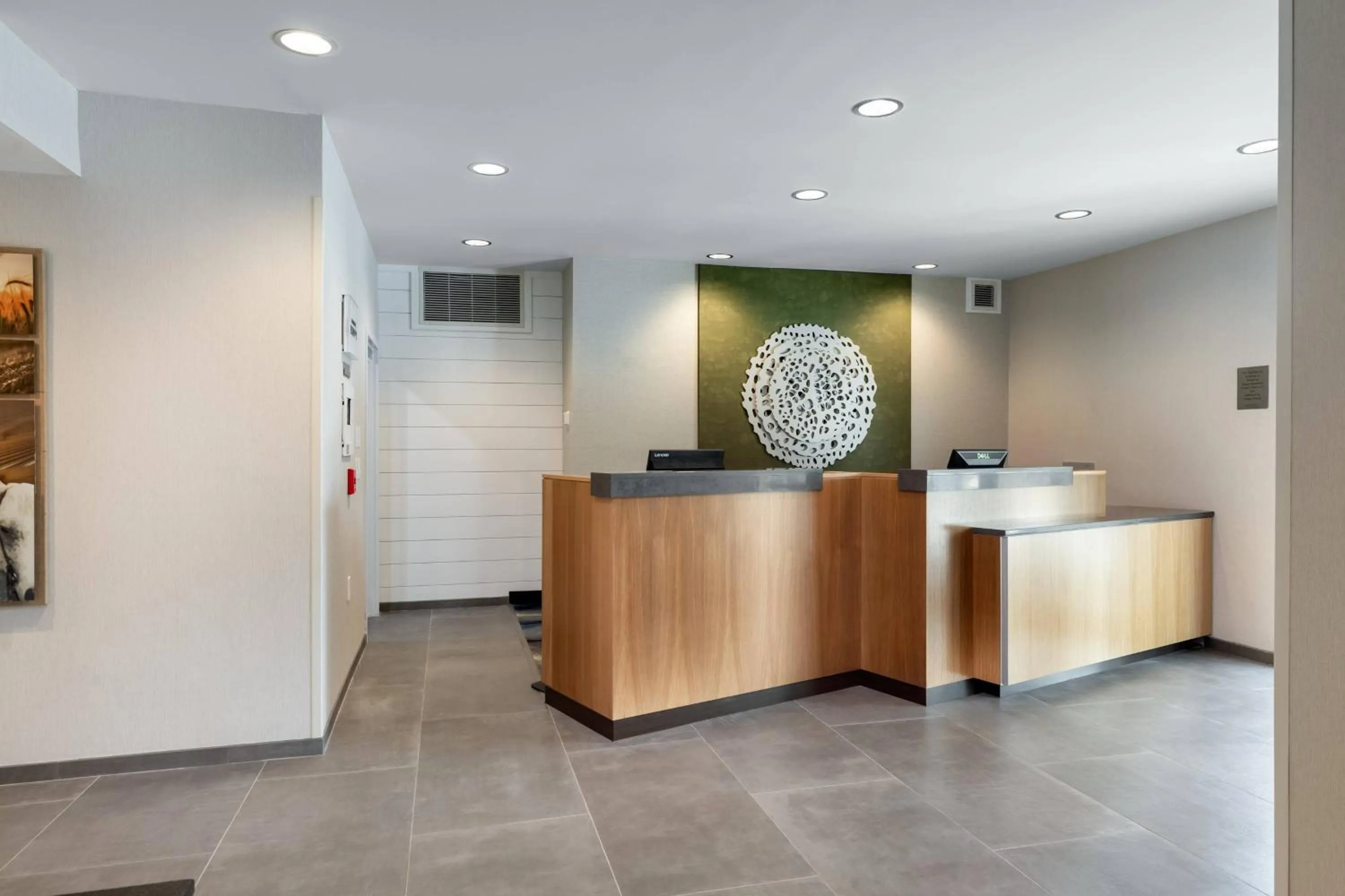 Lobby or reception in Fairfield Inn & Suites Savannah Airport