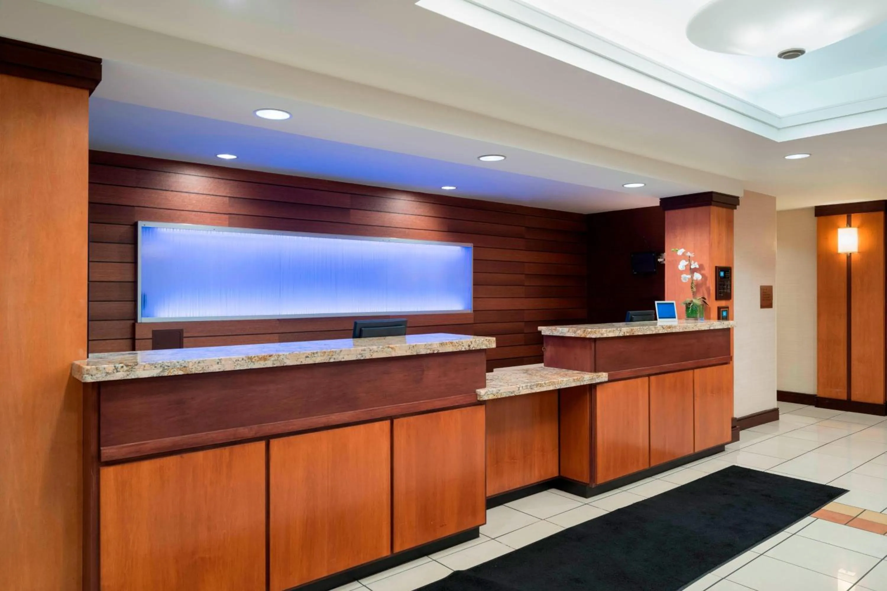 Lobby or reception in Fairfield Inn & Suites by Marriott State College