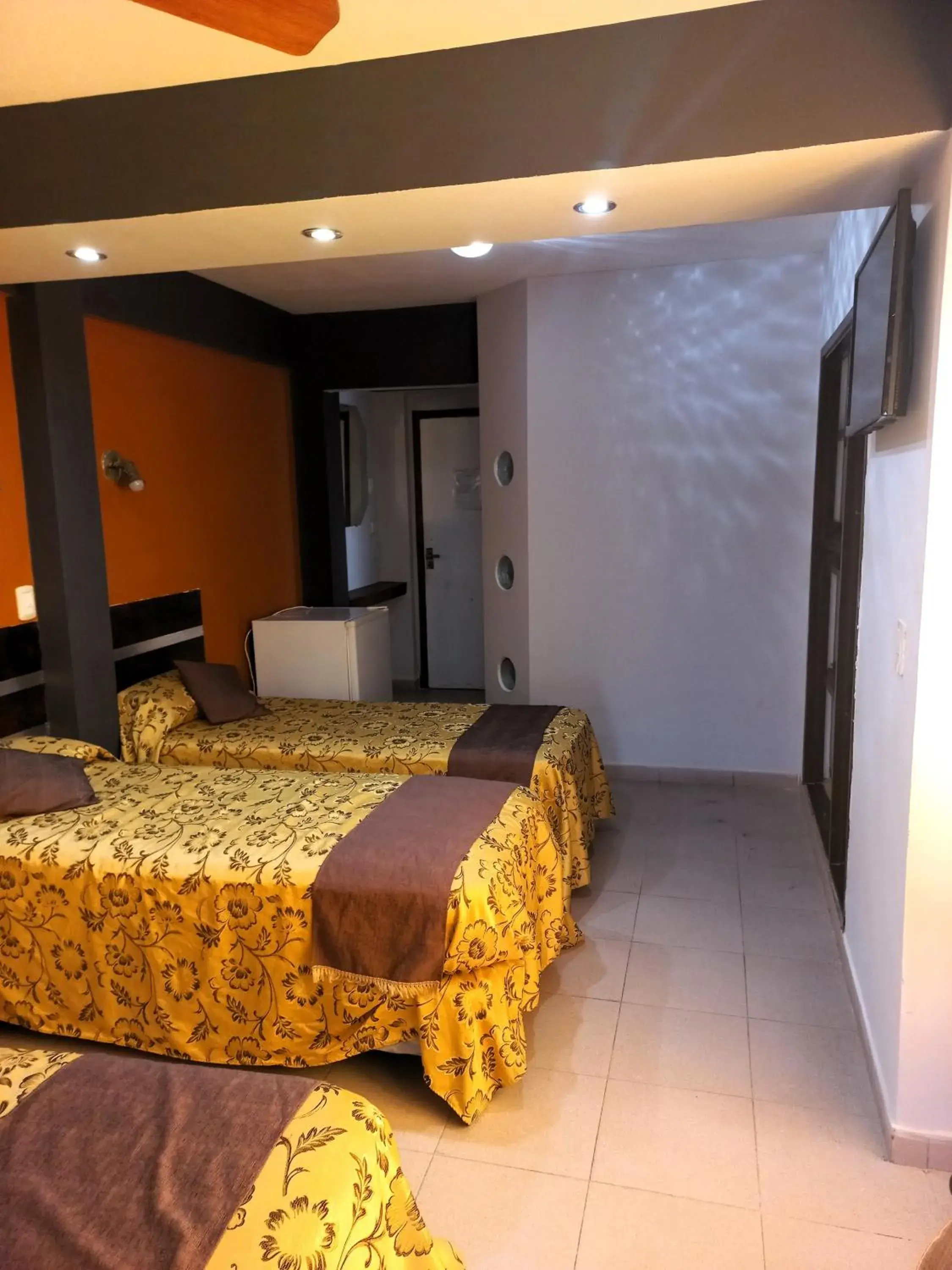 Superior Quadruple Room in San Remo World Hotel Superior Quadruple Room in San Remo World Hotel