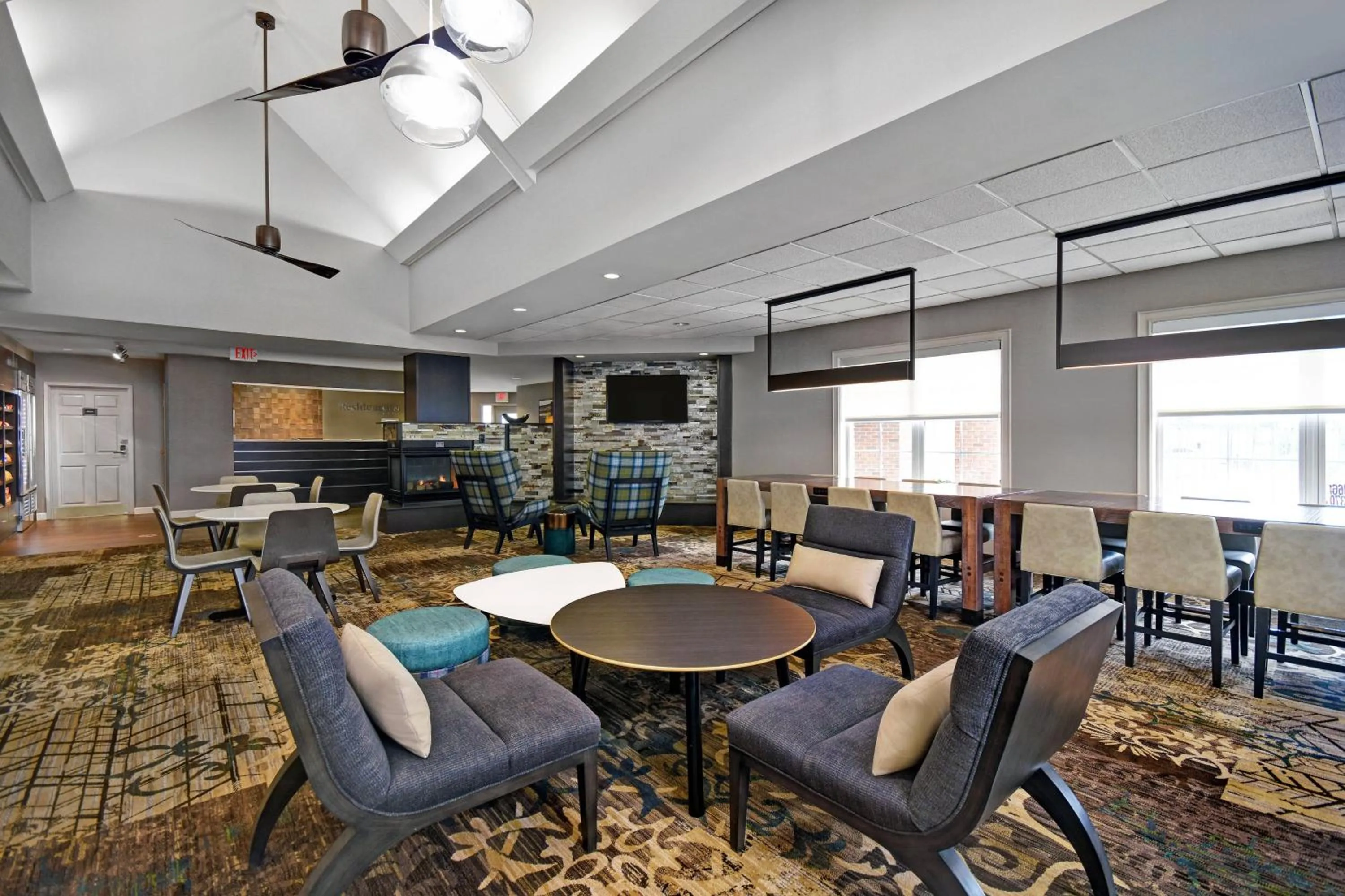 Lobby or reception in Residence Inn Louisville Airport