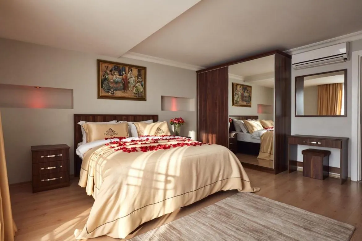 Bed in Tarabya Suites