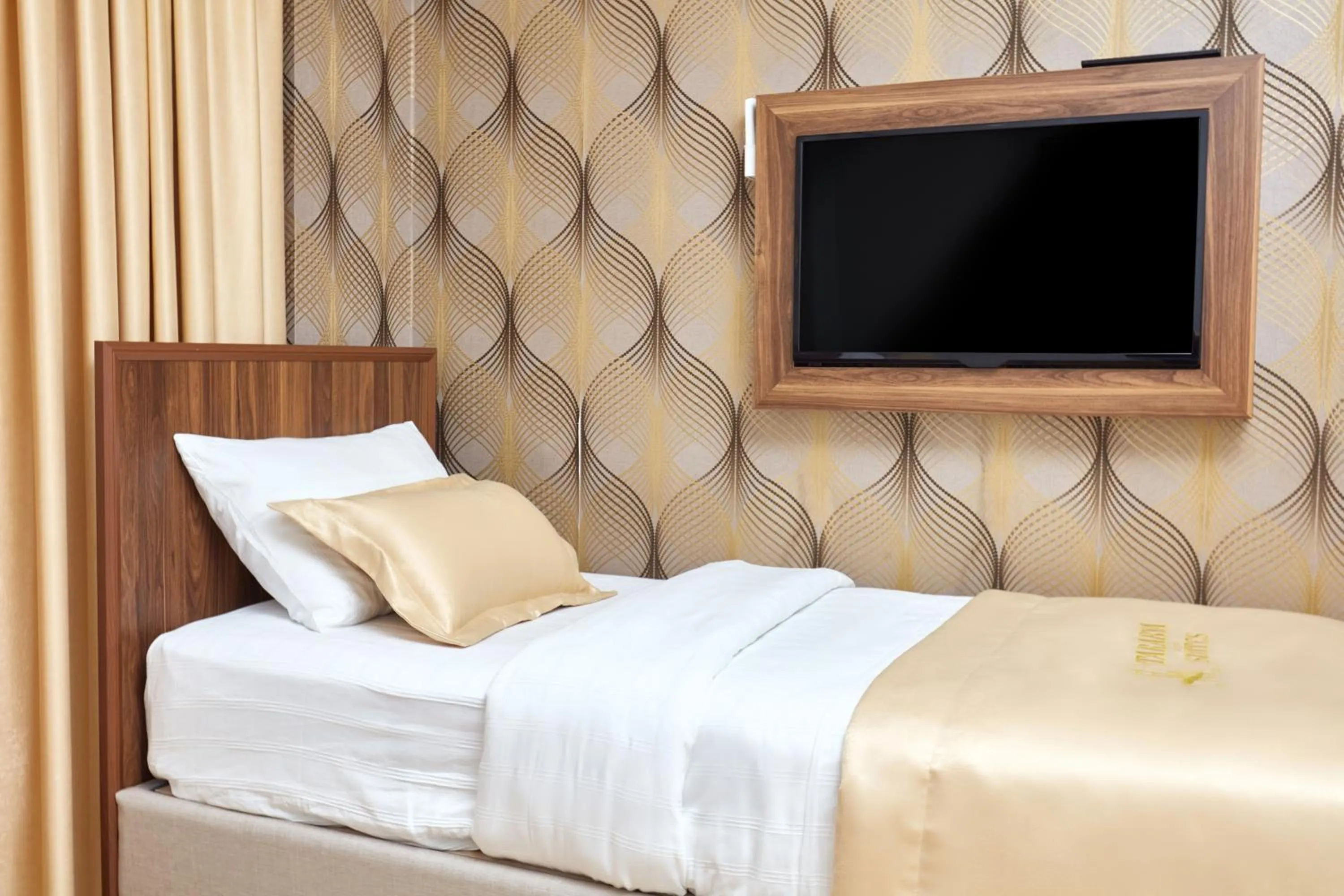 Bed in Tarabya Suites