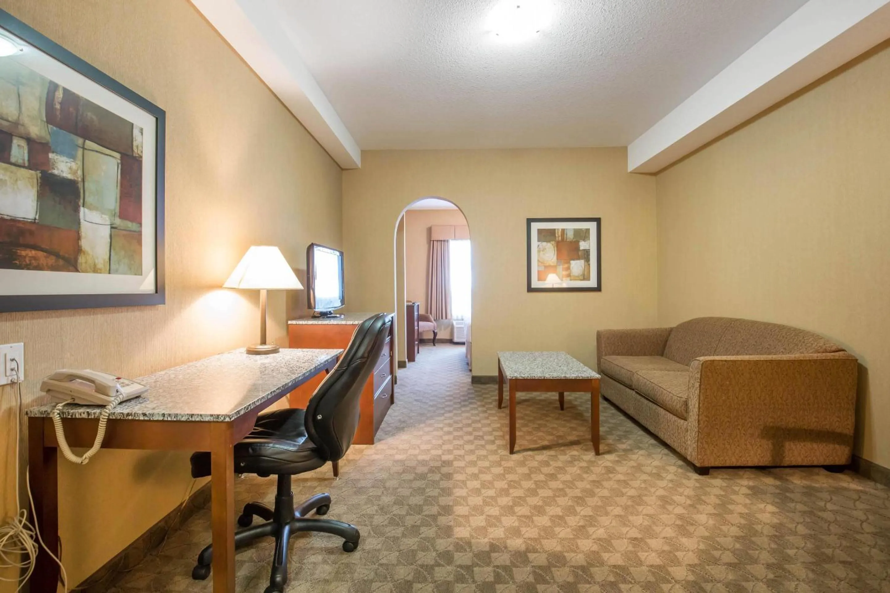Bedroom, Bed in Comfort Inn & Suites