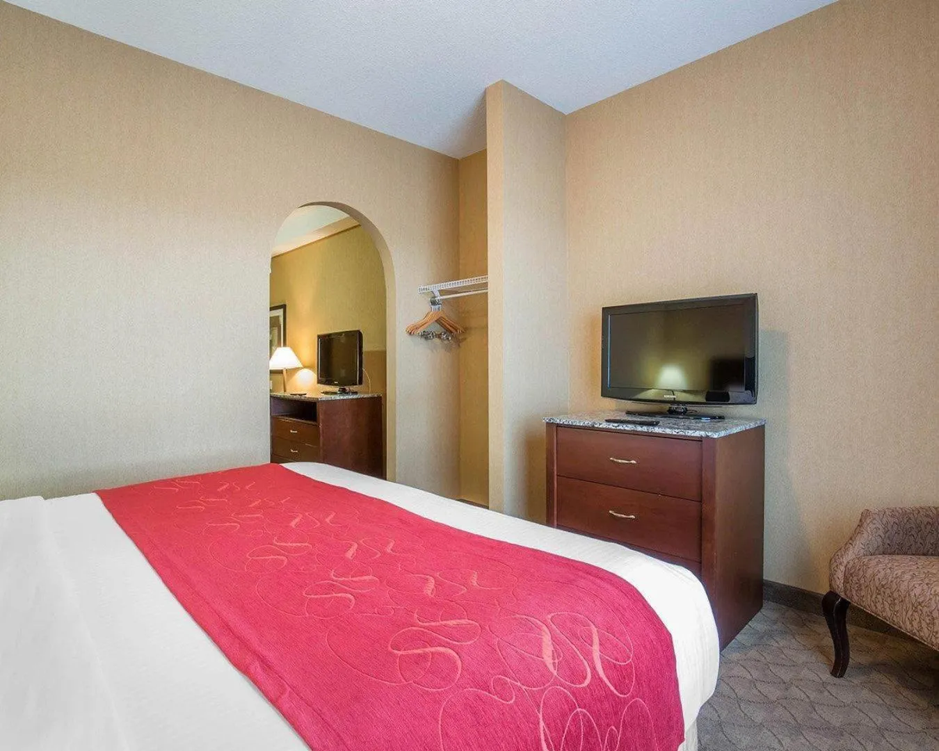 Bedroom, Bed in Comfort Inn & Suites