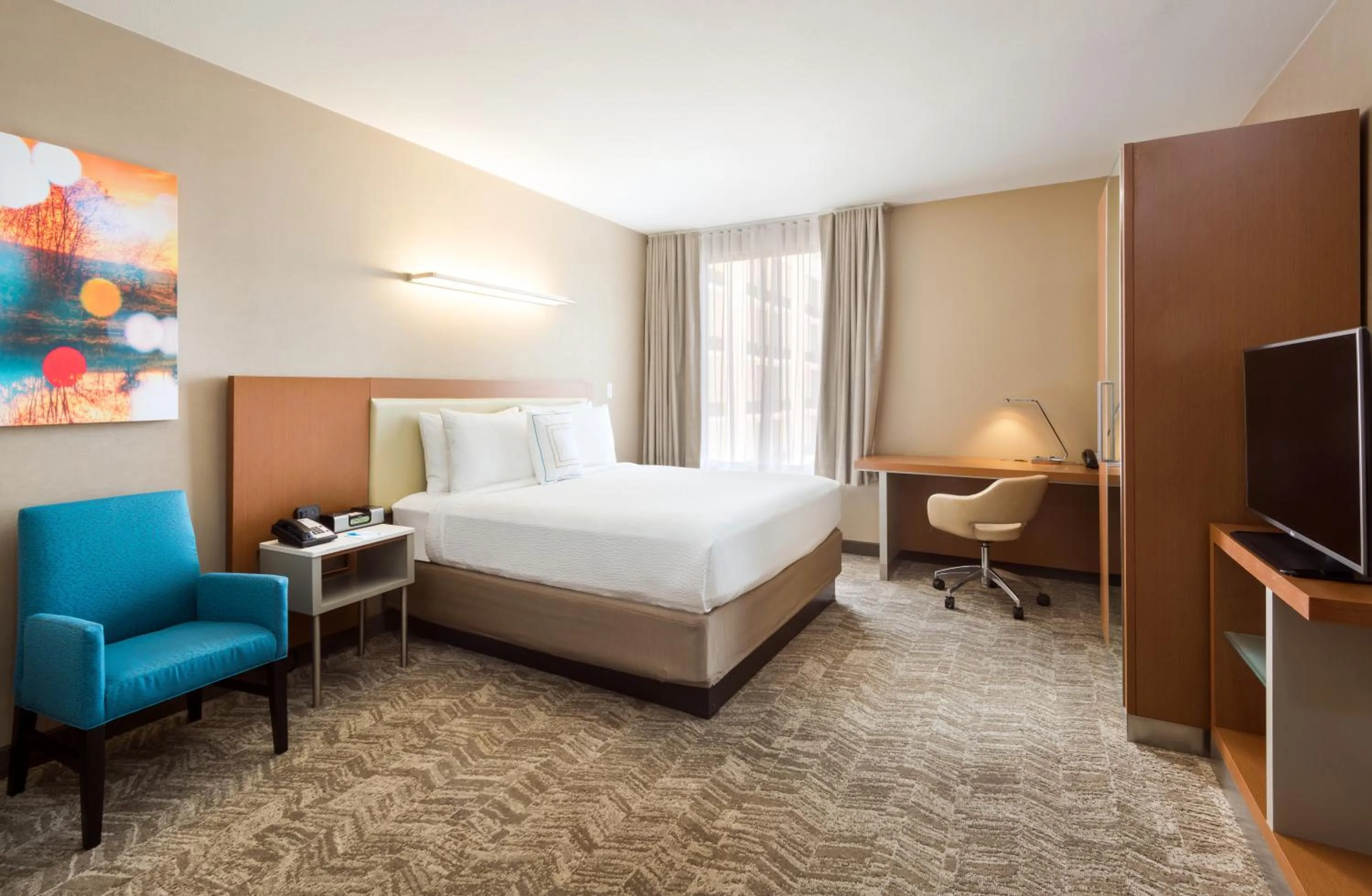 Bedroom, Bed in SpringHill Suites Louisville Downtown