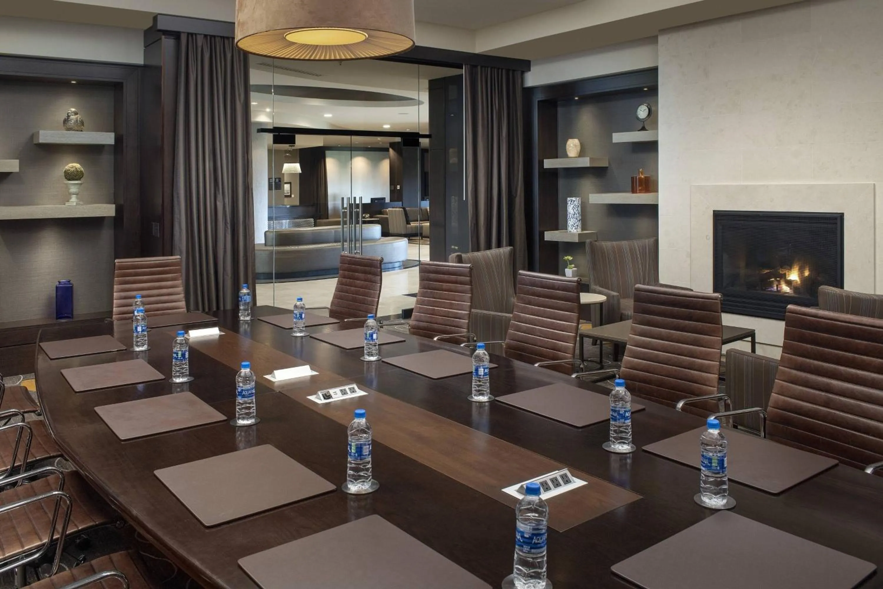 Meeting/conference room in Courtyard Tacoma Downtown