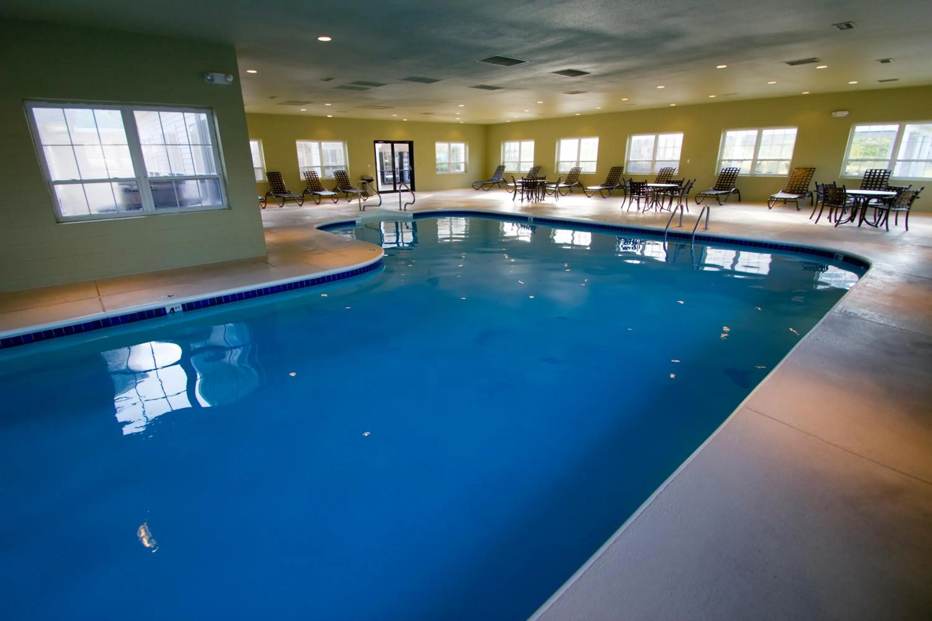 Swimming pool in The Suites at Fall Creek
