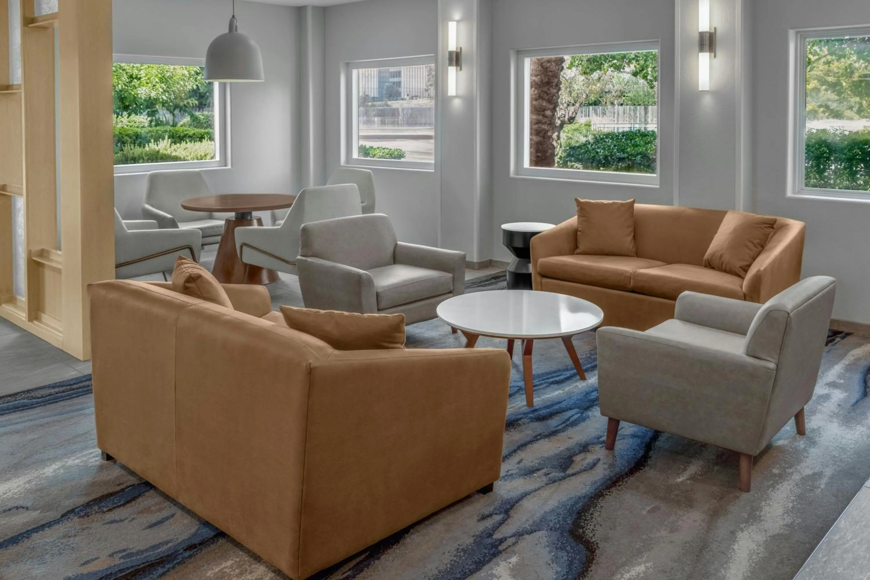 Lobby or reception in Fairfield Inn & Suites by Marriott San Francisco San Carlos