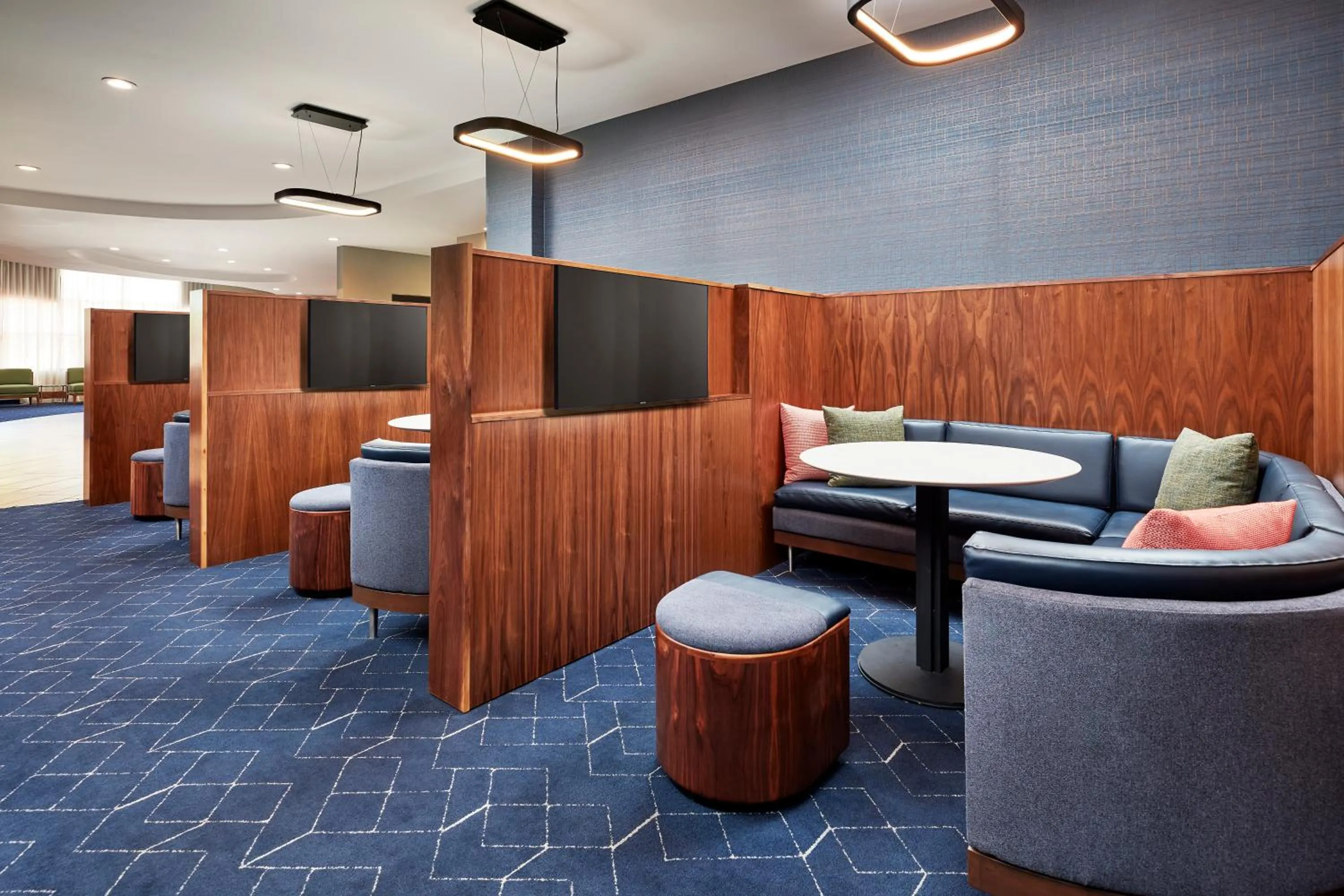 Lounge or bar in Courtyard Vallejo Napa Valley