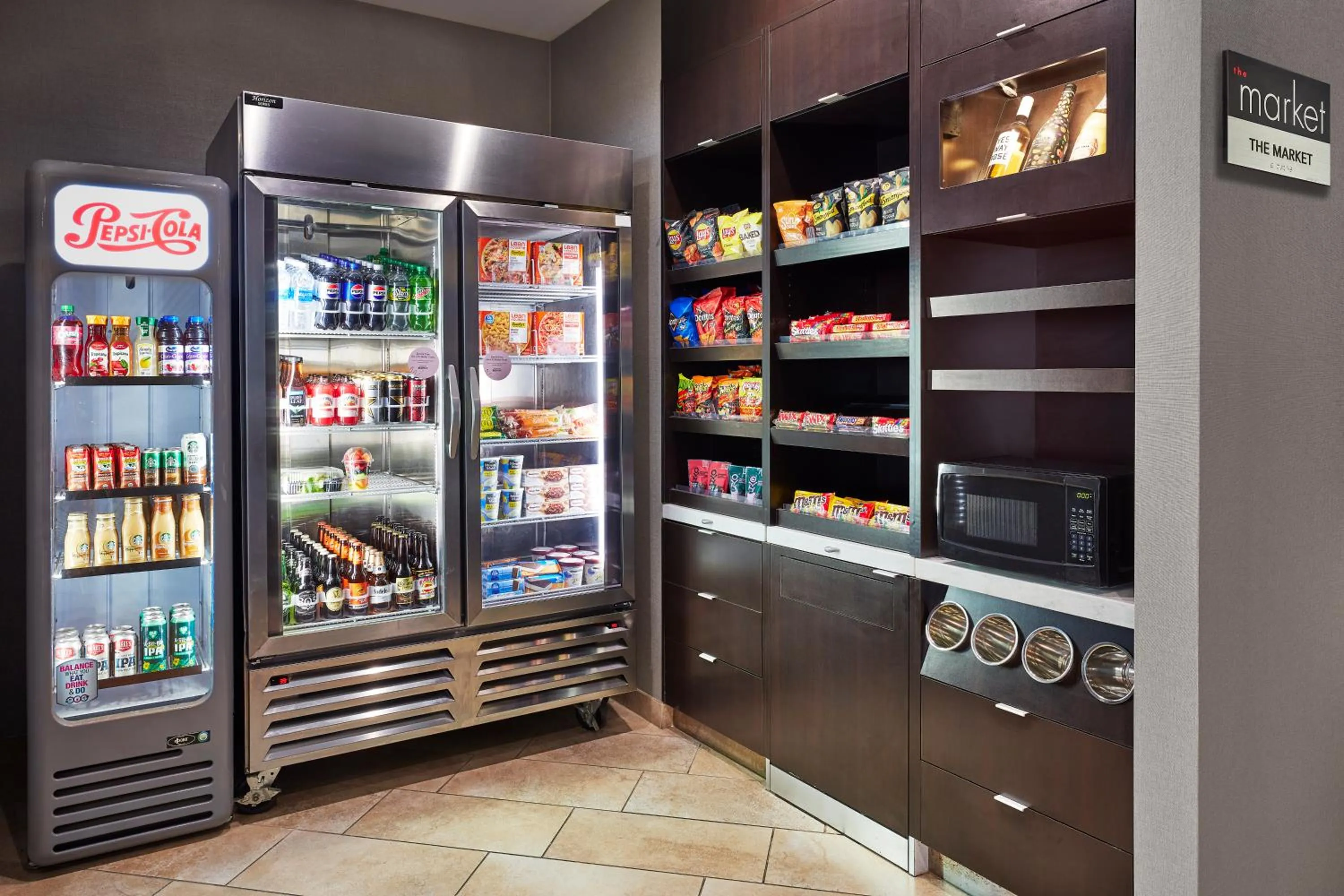 Supermarket/grocery shop in Courtyard Vallejo Napa Valley