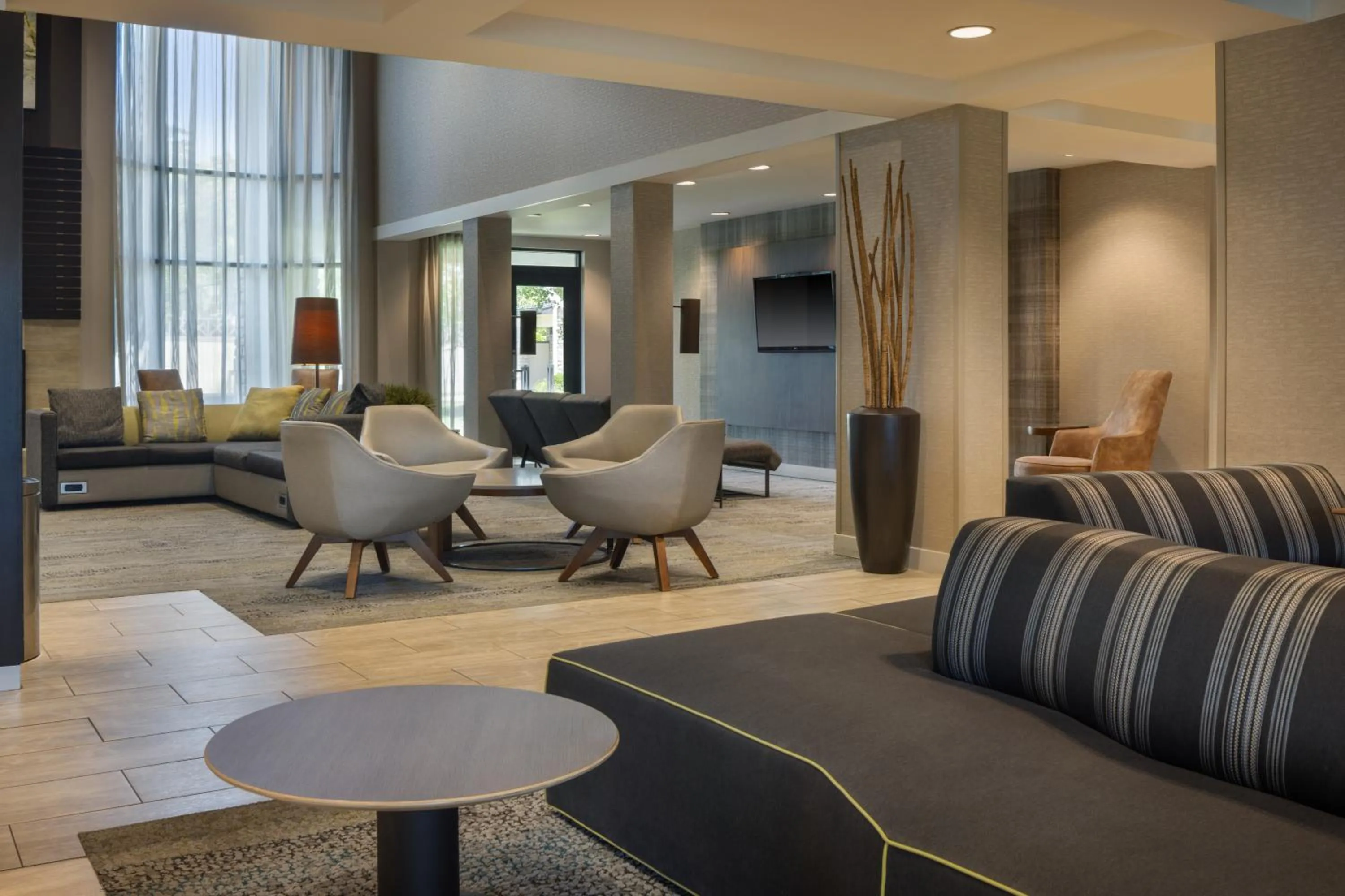 Lobby or reception in Courtyard by Marriott Springfield Airport