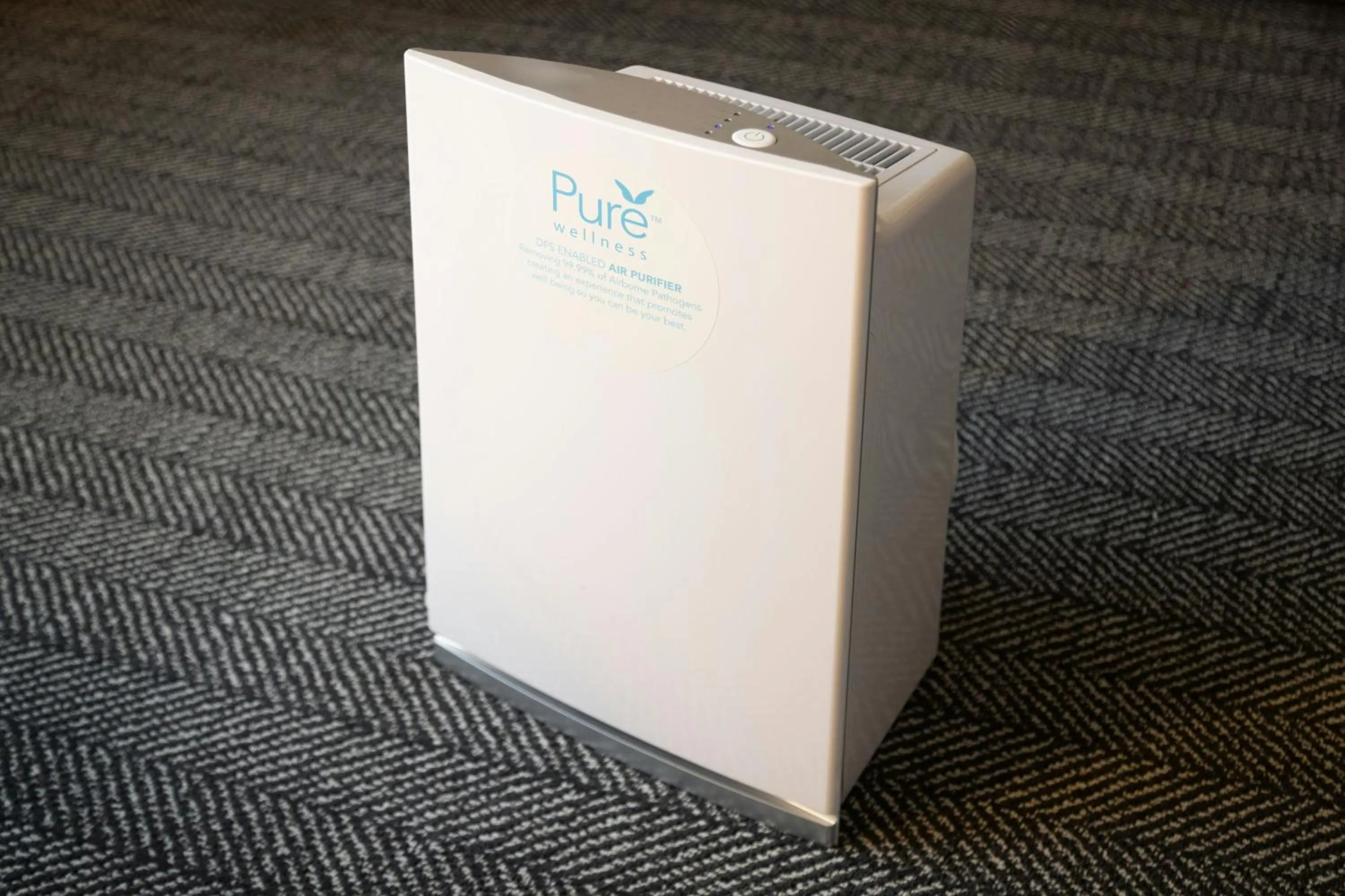 Photo of the whole room in Courtyard by Marriott Springfield Airport