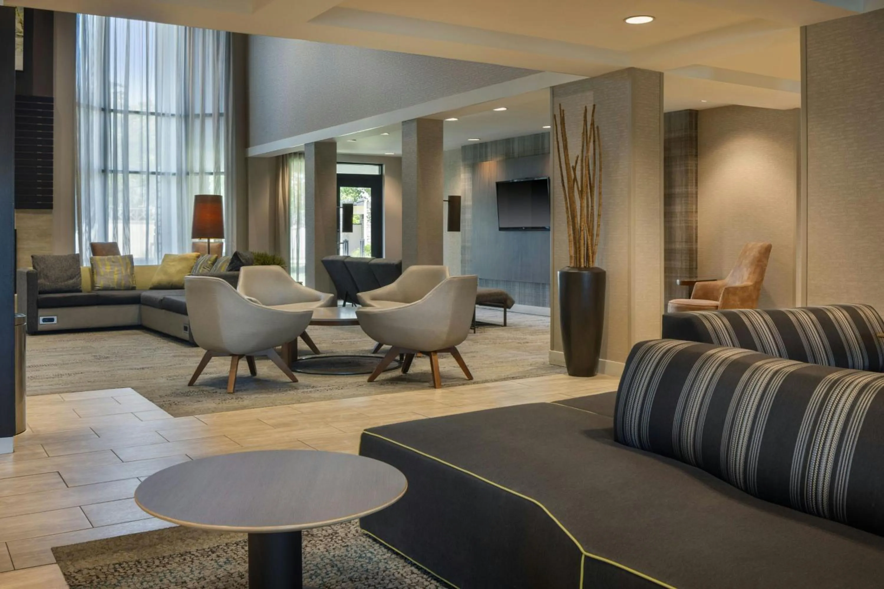 Lobby or reception in Courtyard by Marriott Springfield Airport