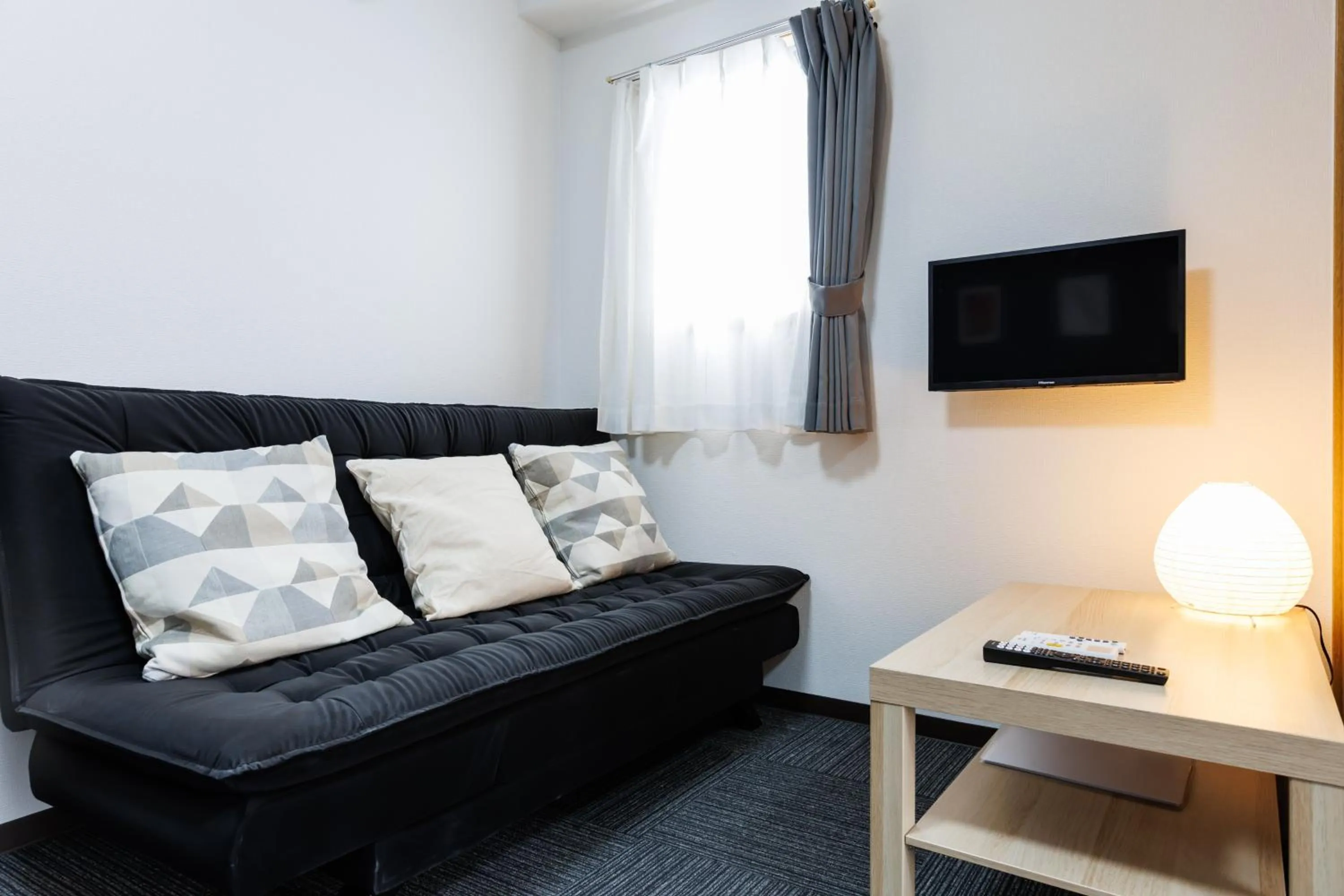 Grande Famille Shimanouchi Dotonbori Condo