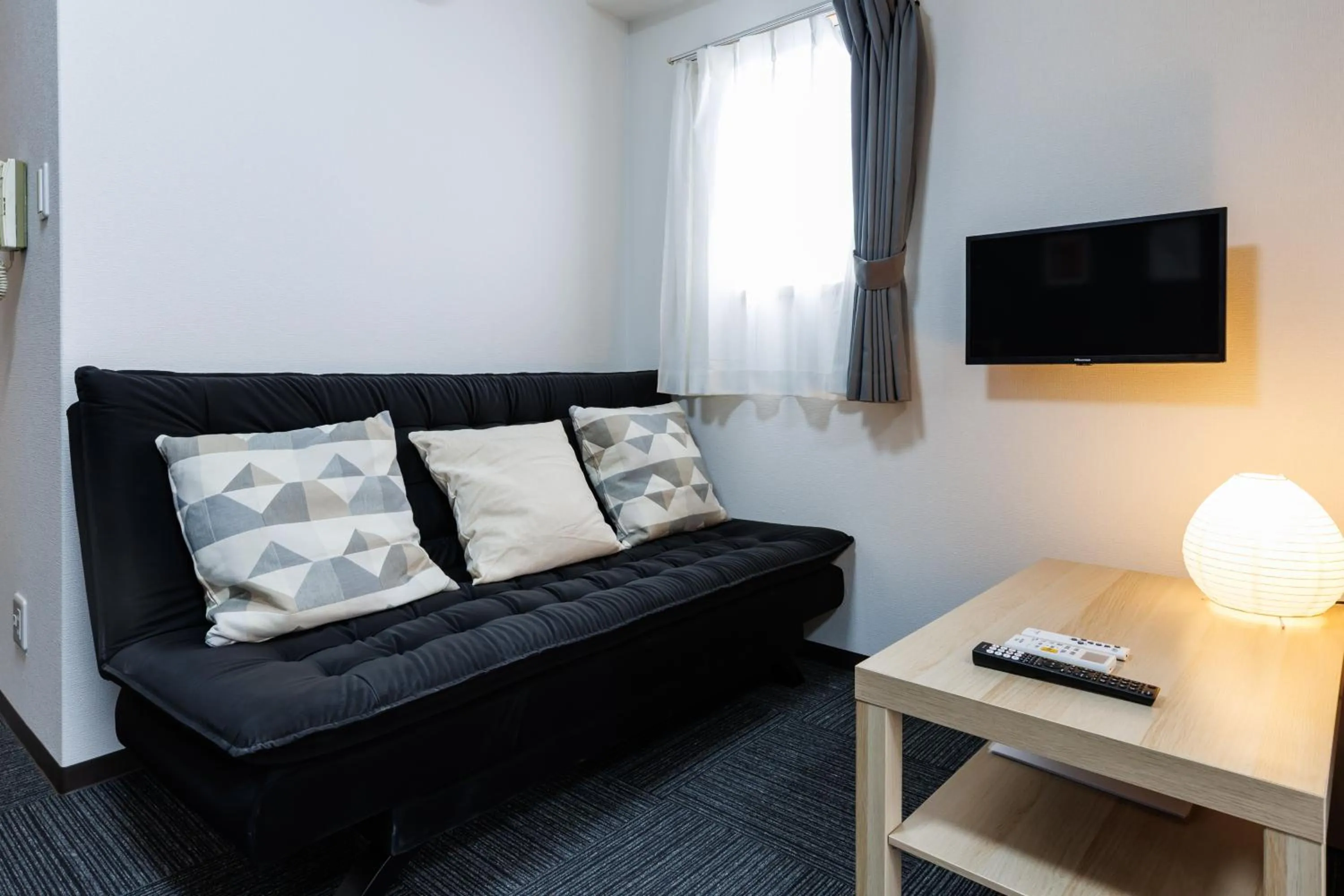 Grande Famille Shimanouchi Dotonbori Condo