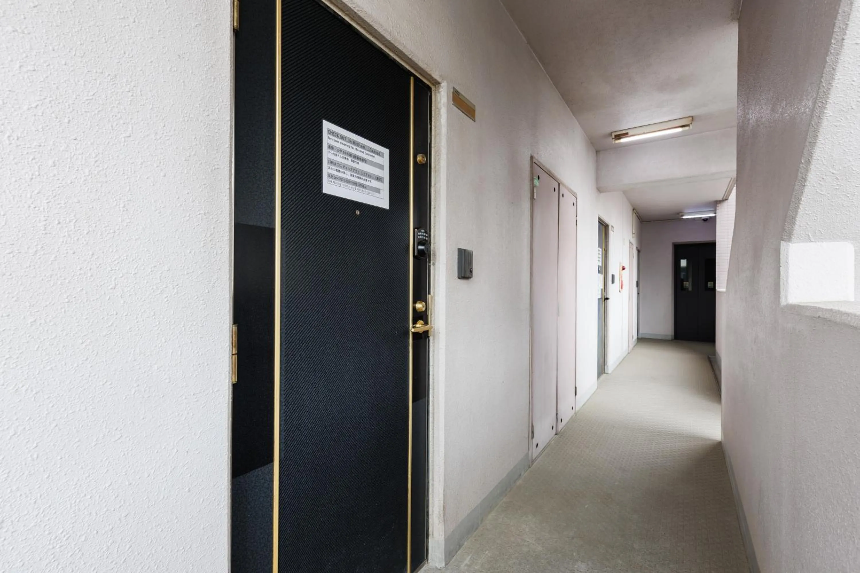 Grande Famille Shimanouchi Dotonbori Condo