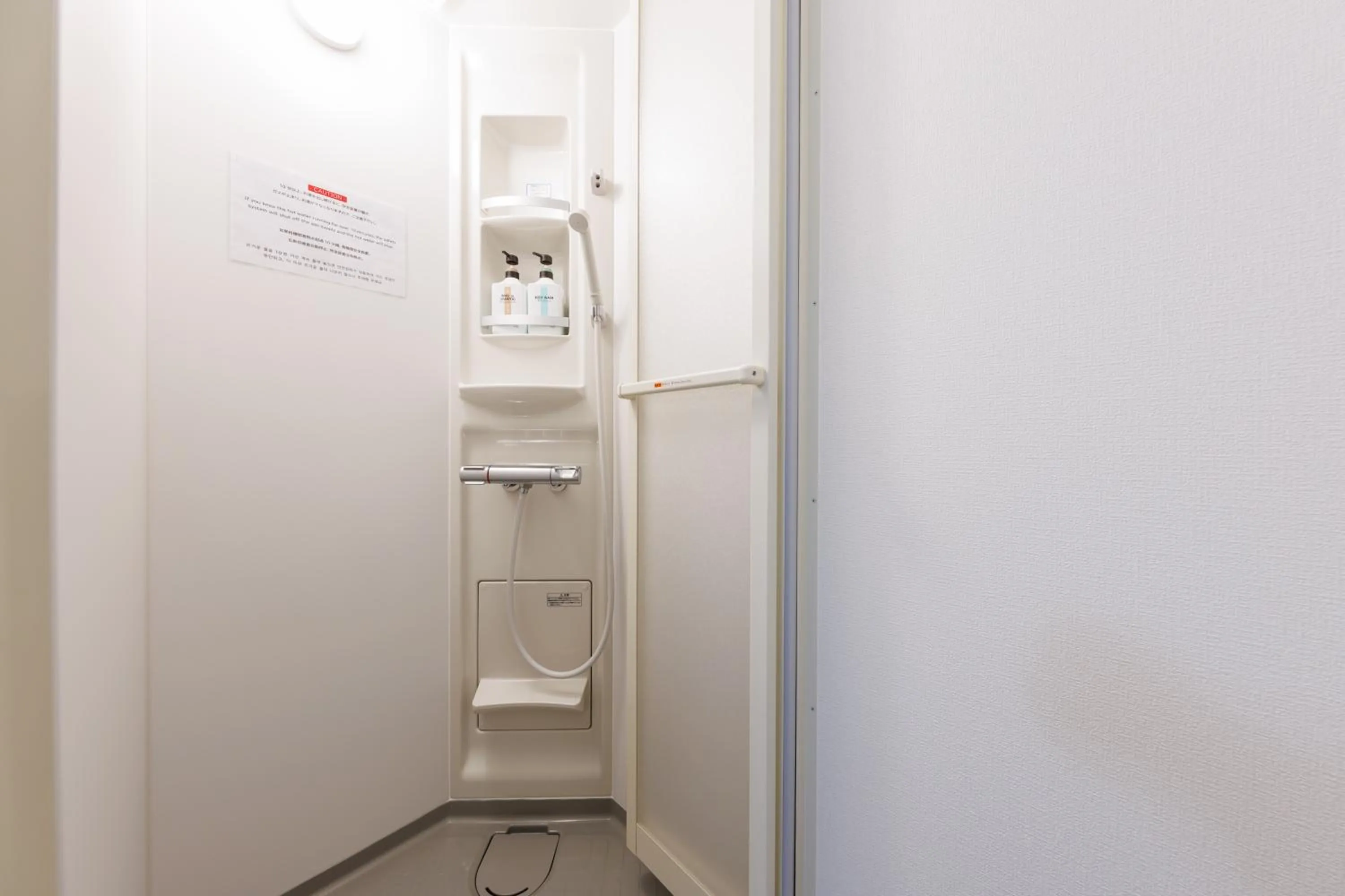 Grande Famille Shimanouchi Dotonbori Condo