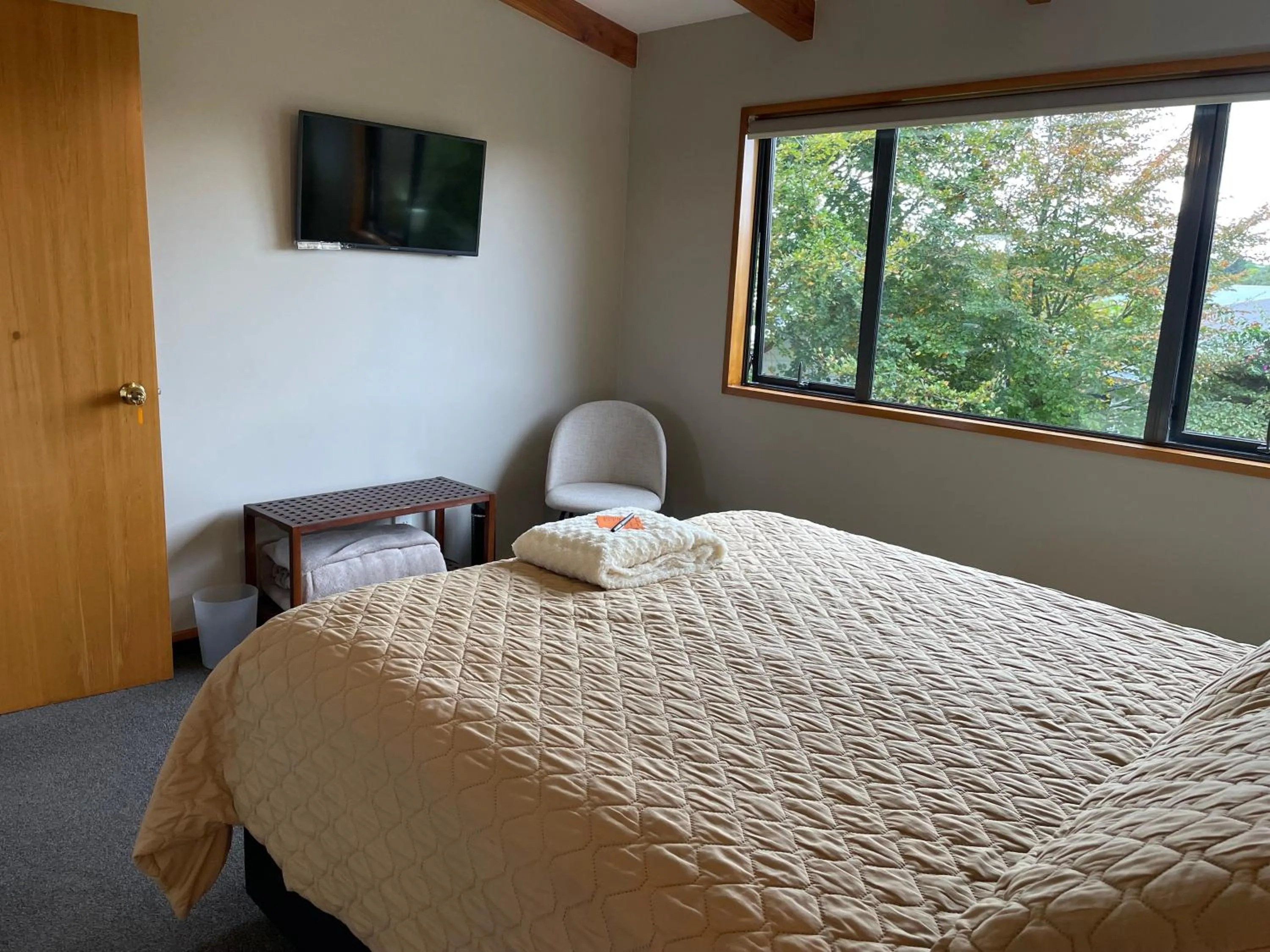 TV and multimedia, Bed in Amberlea B&B