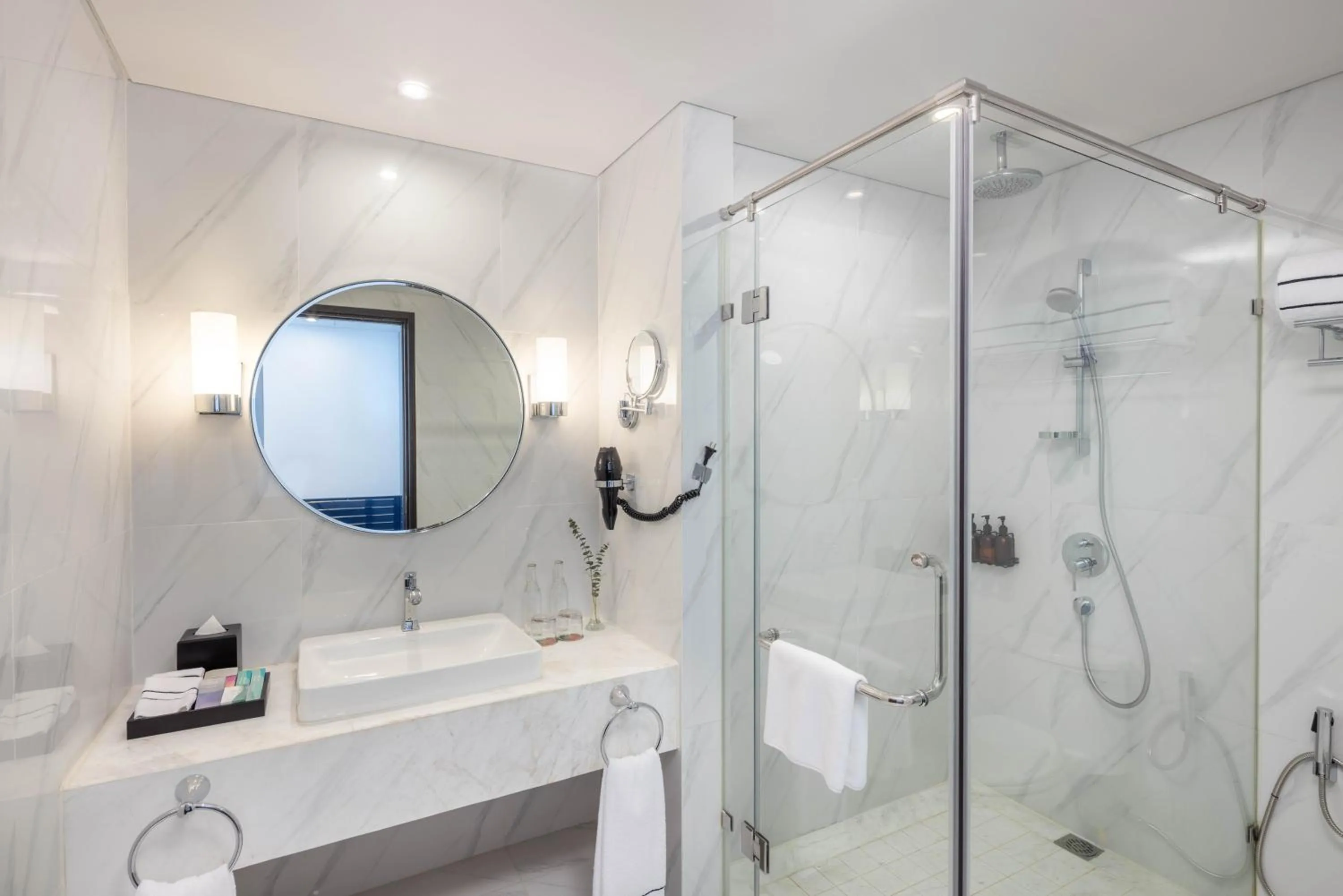 Shower in Vinpearl Ha Tinh, Affiliated by Melia