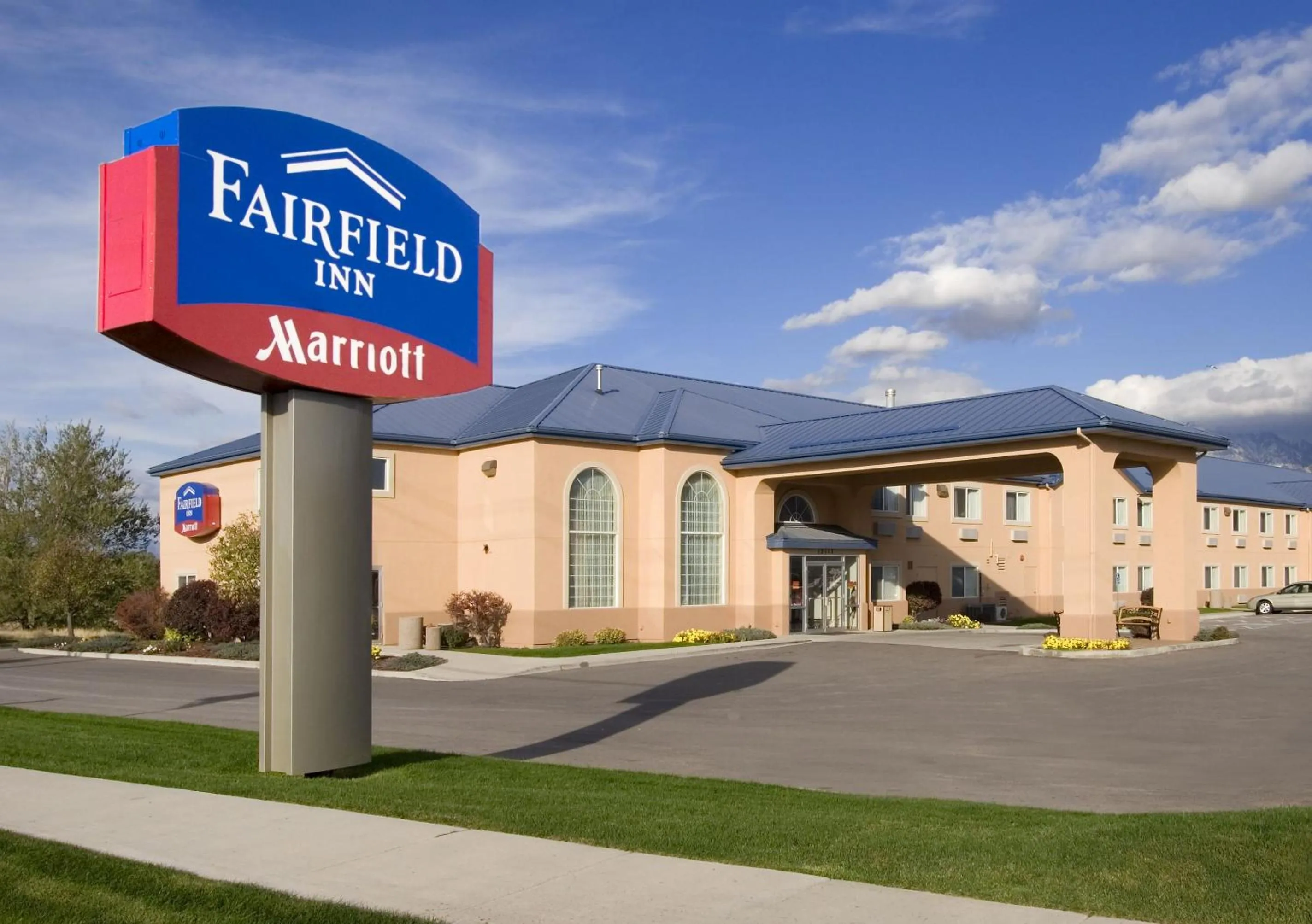 Property building in Fairfield Inn Salt Lake City Draper