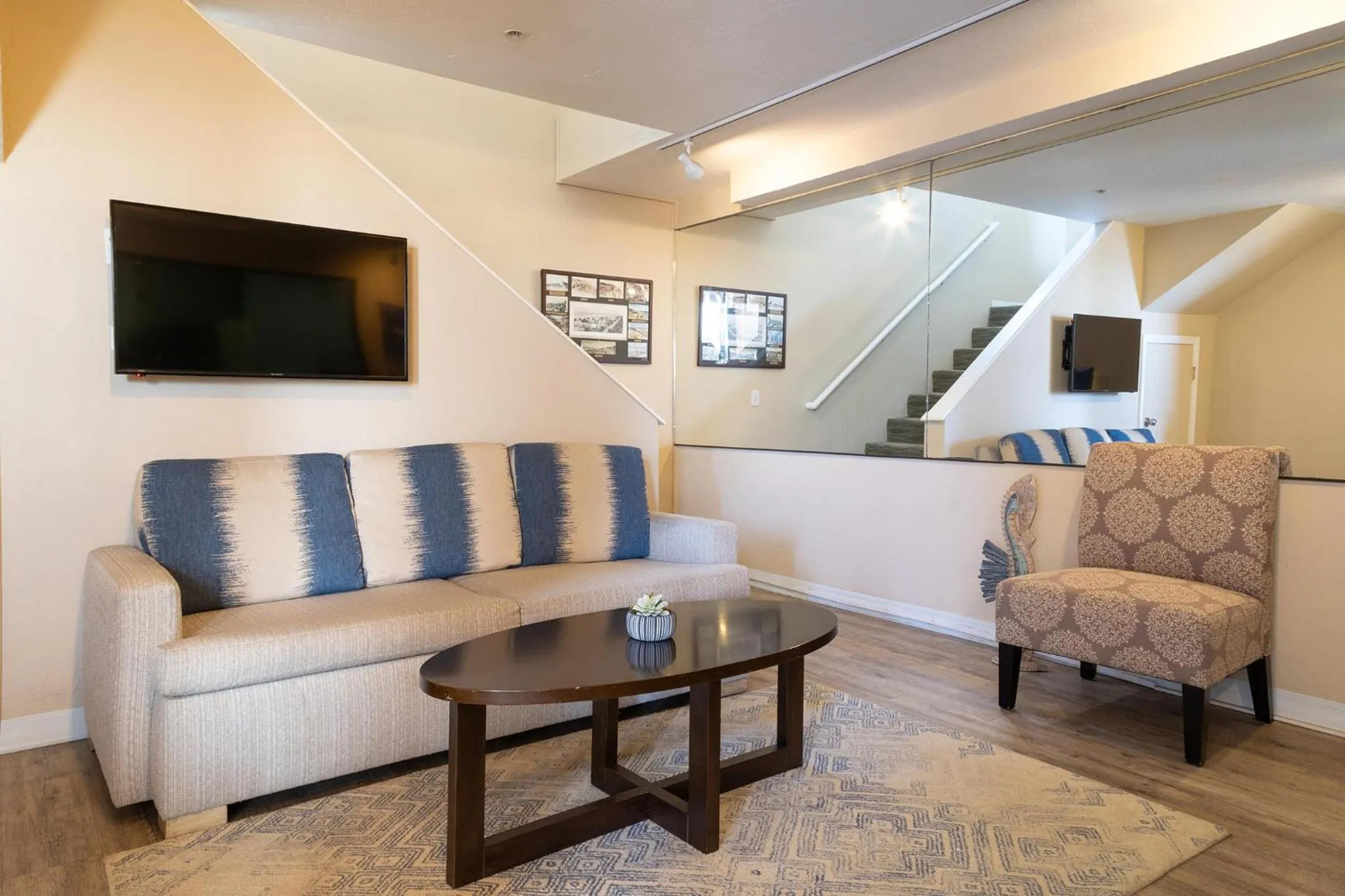 Lobby or reception in Southern California Beach Club