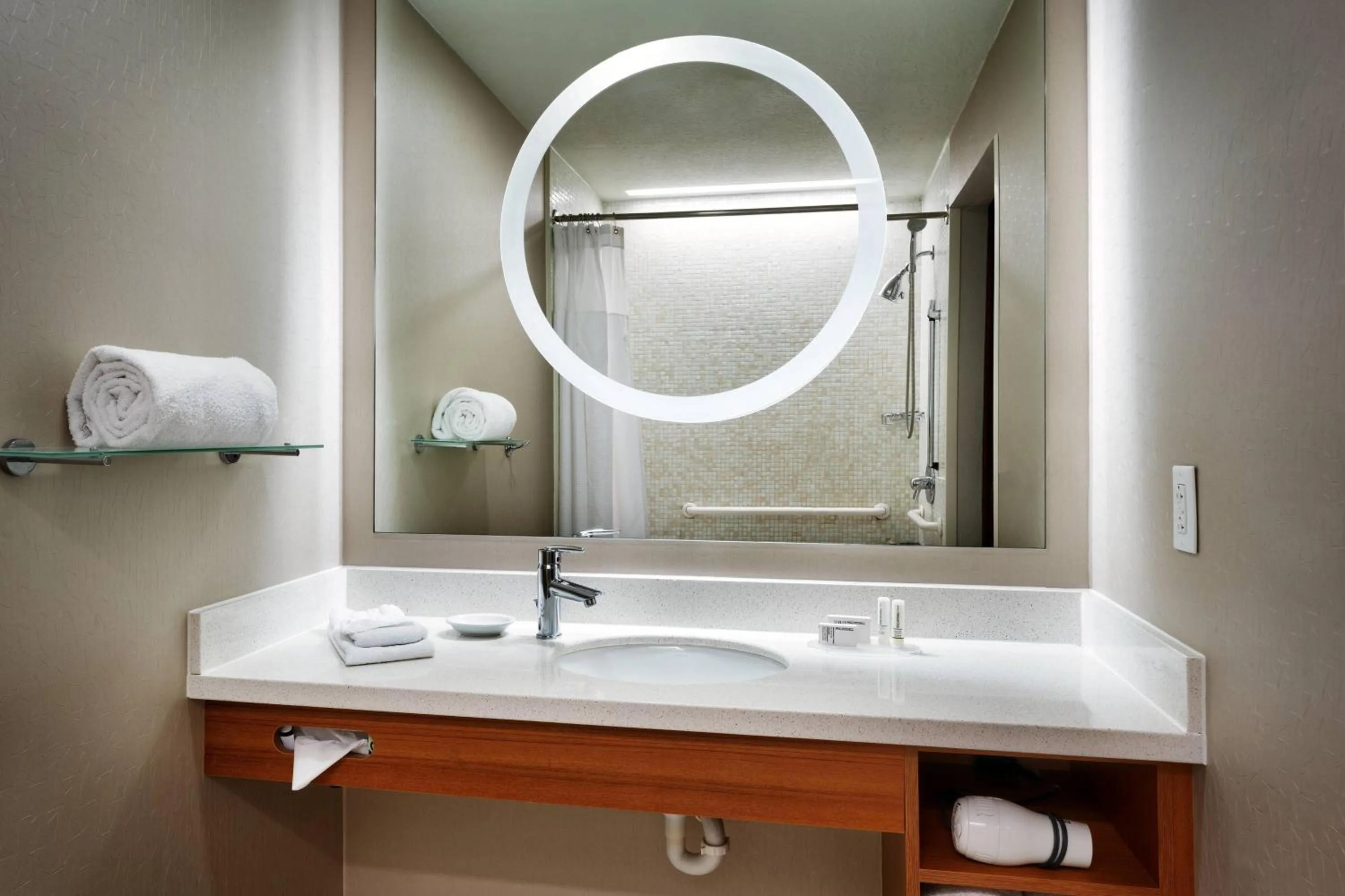 Bathroom in SpringHill Suites by Marriott Provo