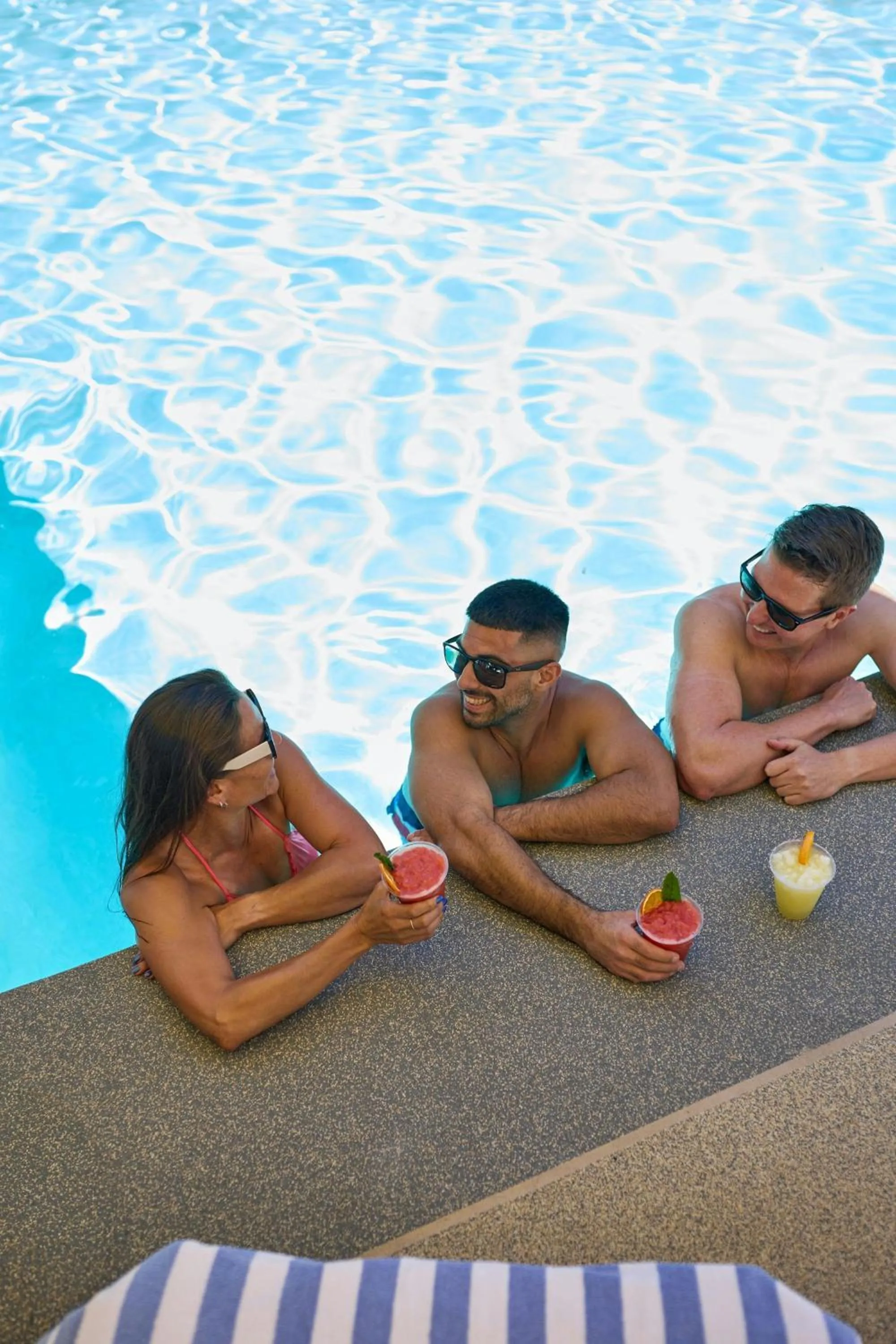 Swimming pool in Renaissance ClubSport Aliso Viejo Laguna Beach Hotel