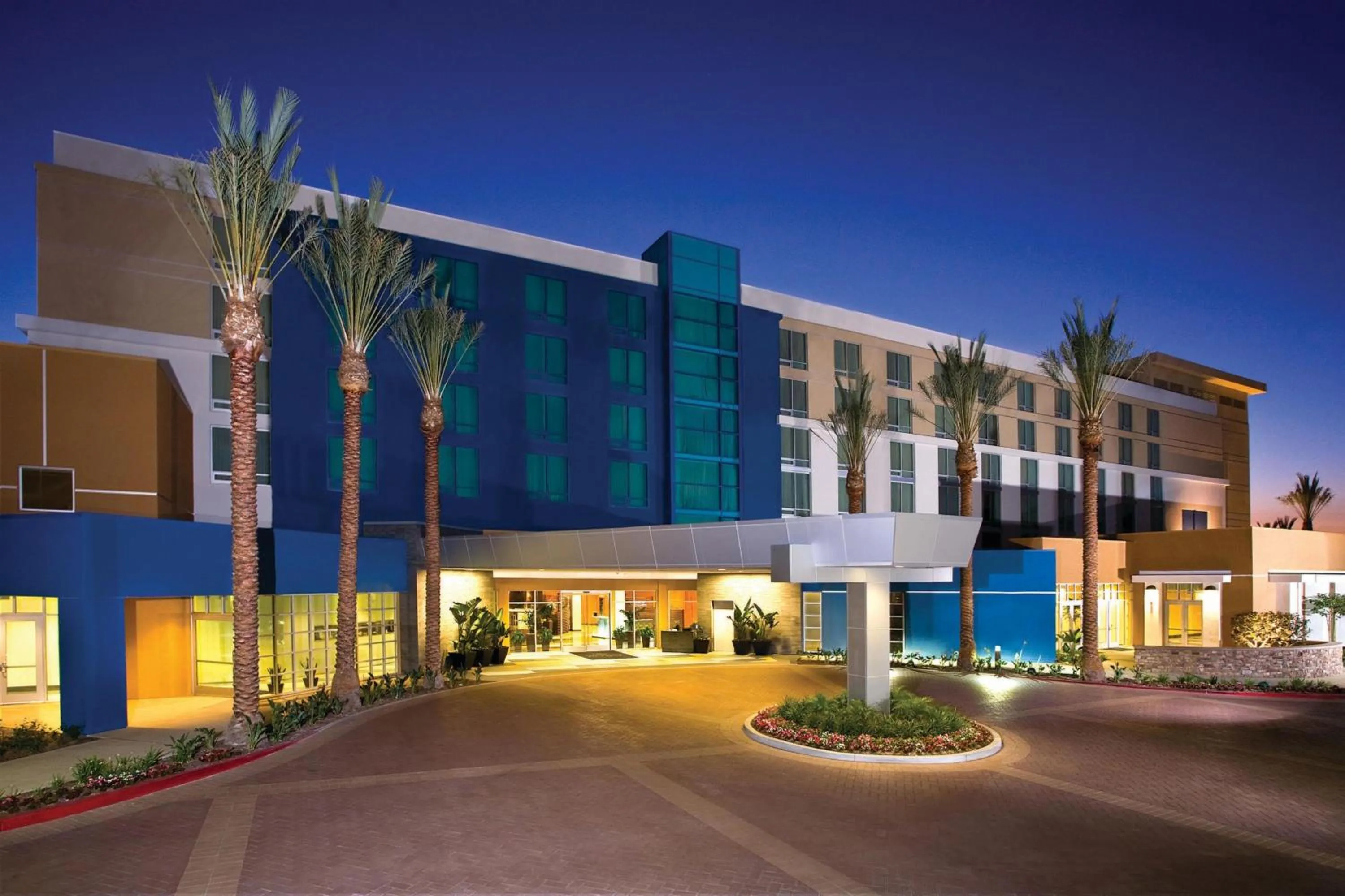 Property building in Renaissance ClubSport Aliso Viejo Laguna Beach Hotel