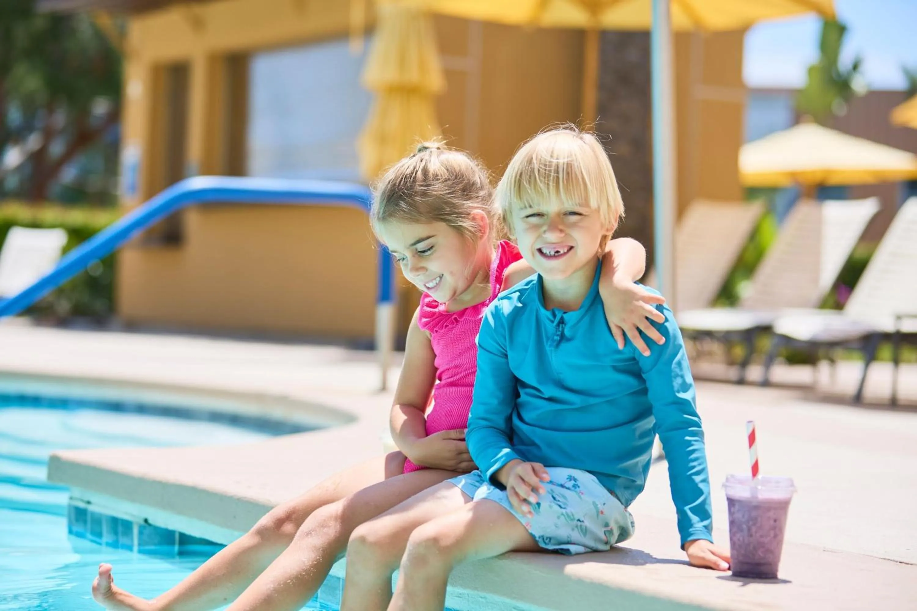 Swimming pool in Renaissance ClubSport Aliso Viejo Laguna Beach Hotel