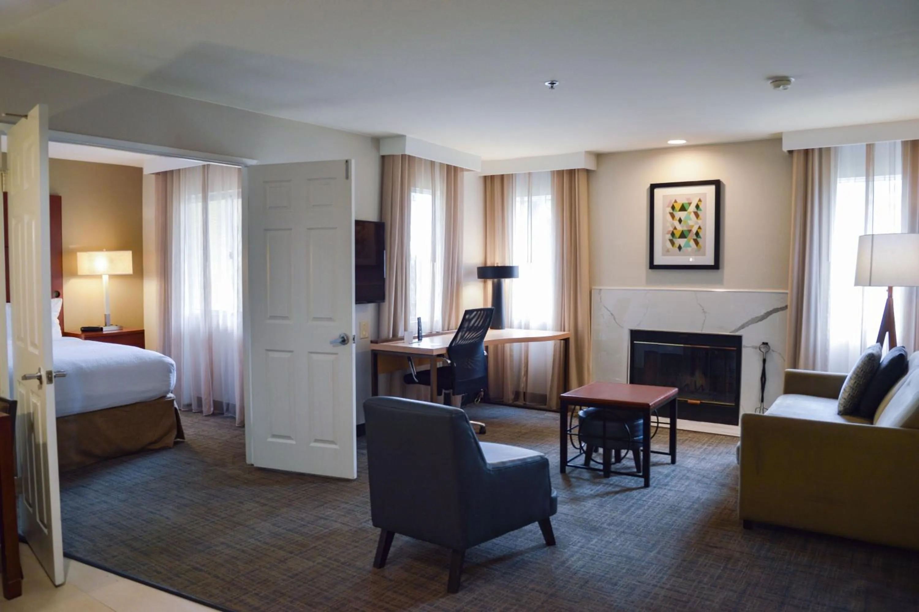 Bedroom, Bed in Residence Inn La Mirada Buena Park