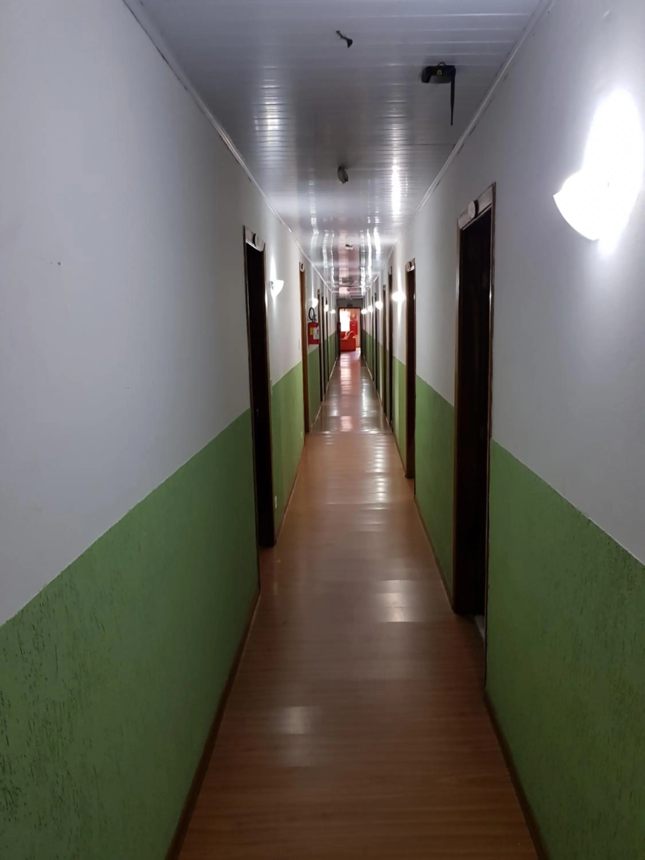 Pousada Miniférico
