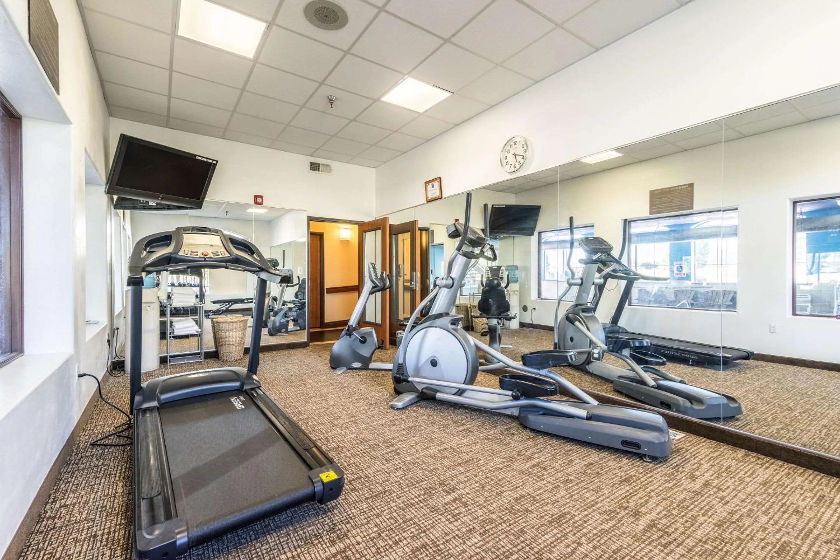 Fitness centre/facilities in Comfort Inn & Suites