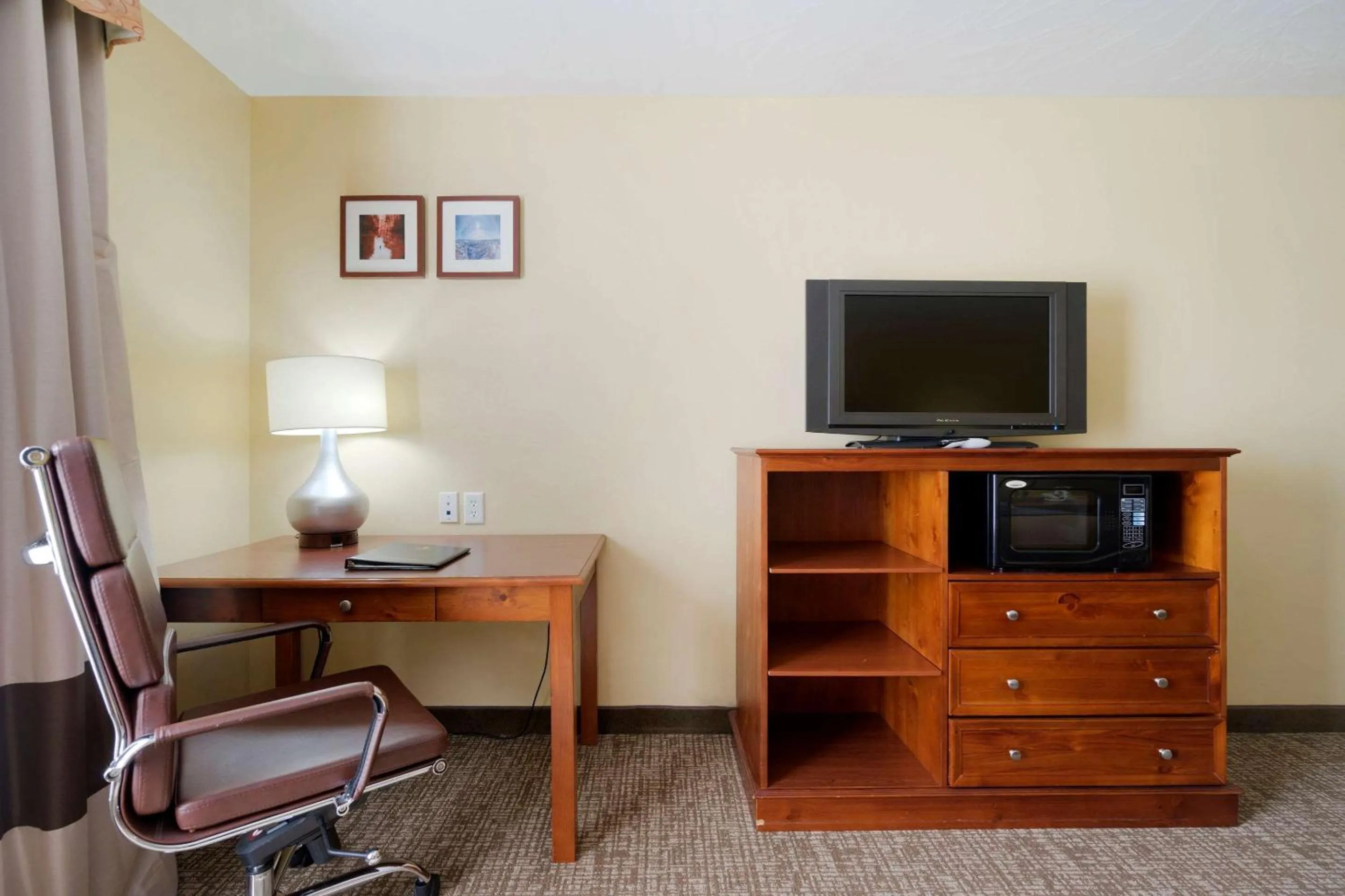 Photo of the whole room in Comfort Inn & Suites