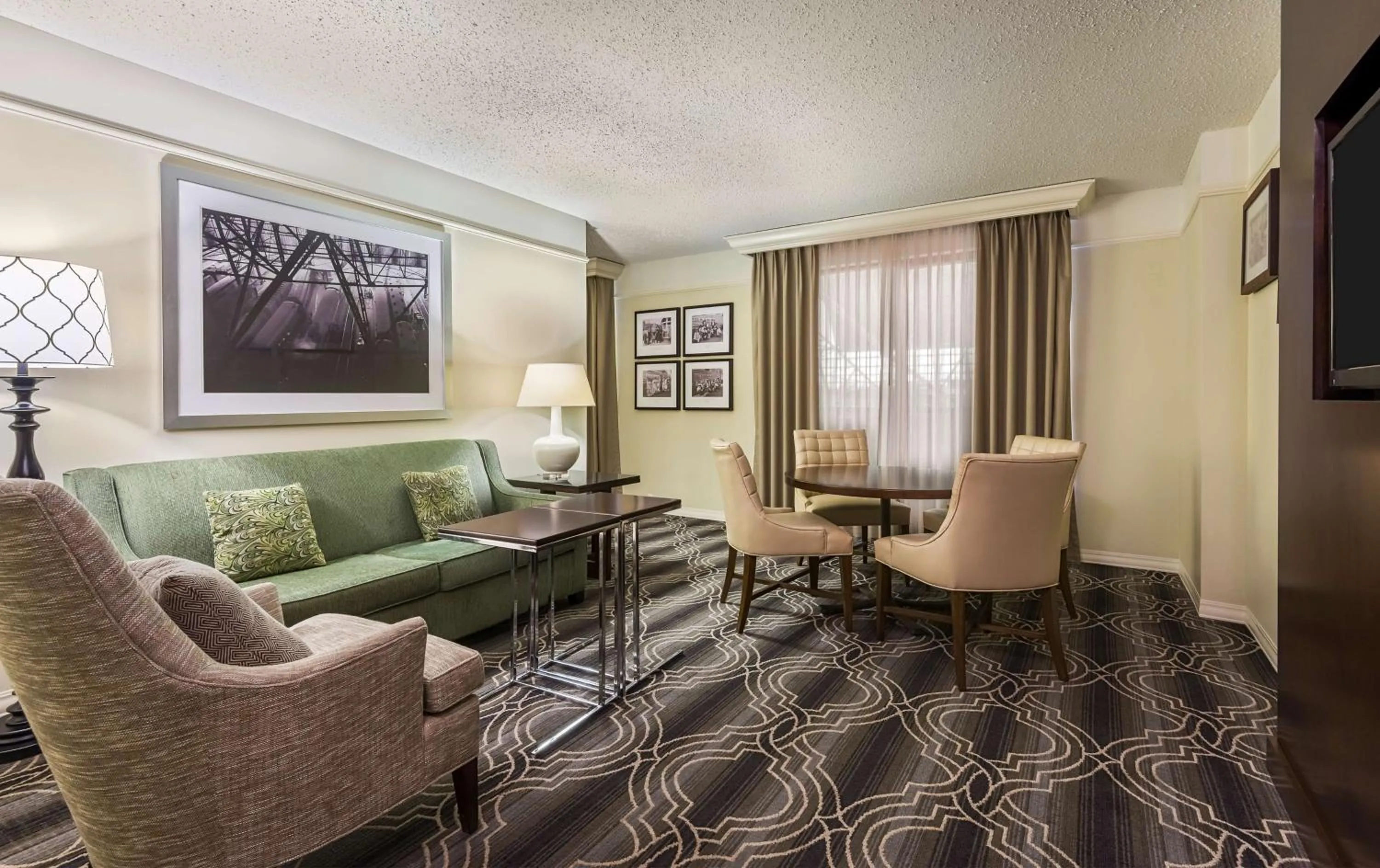 Living room in St. Louis Union Station Hotel, Curio Collection by Hilton