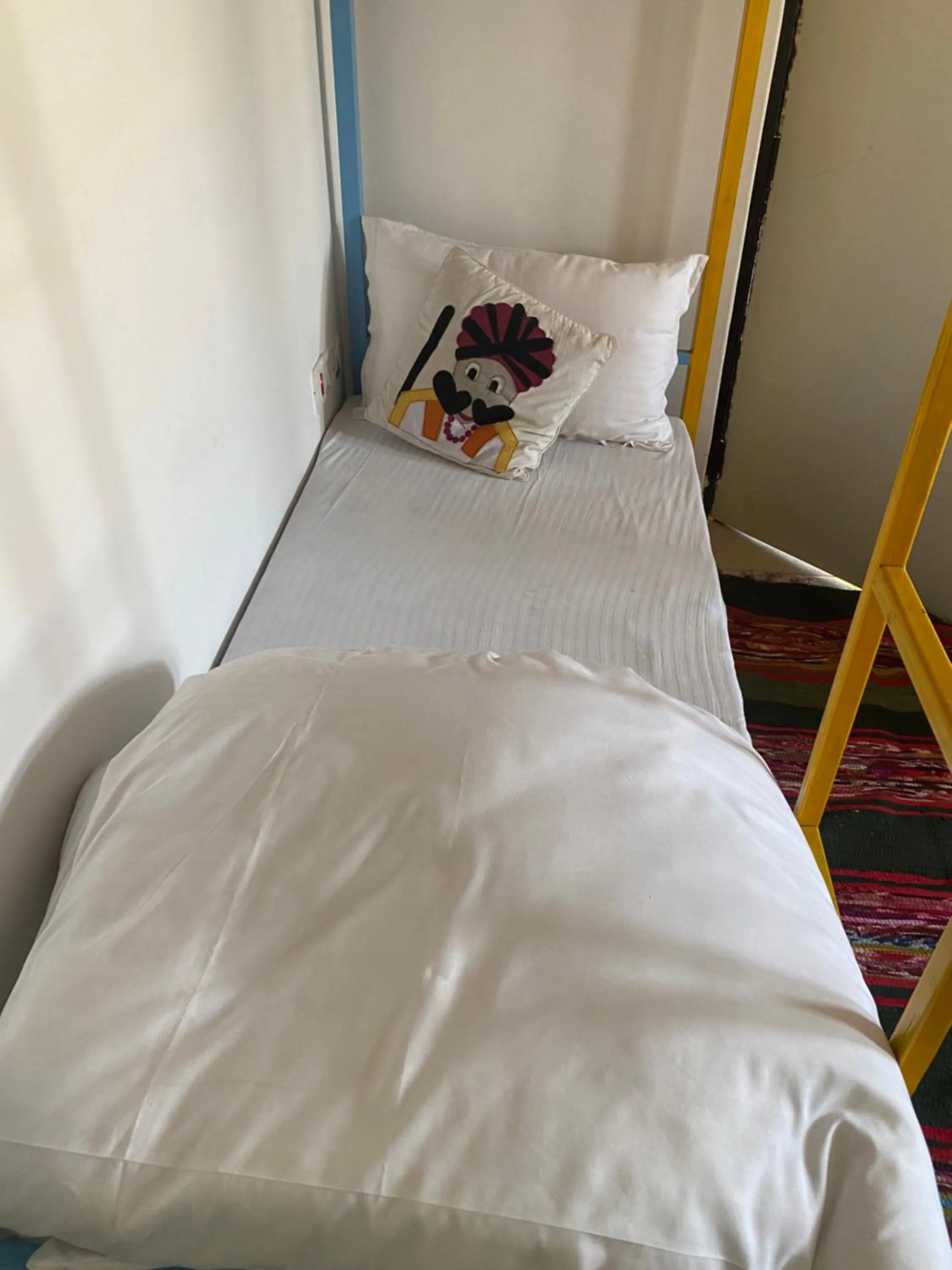 Bed in Blue Eye Hostel