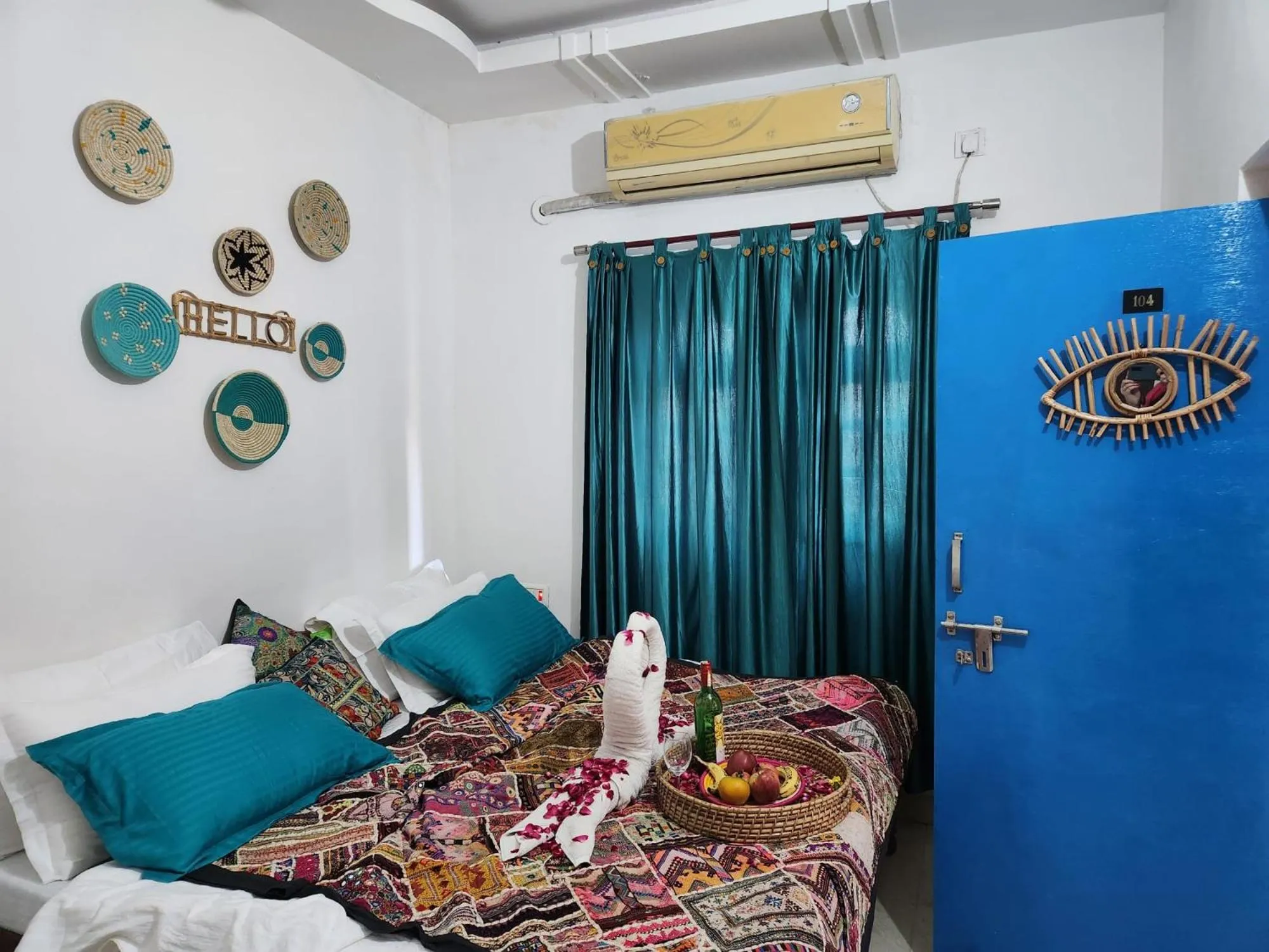 Bed in Blue Eye Hostel