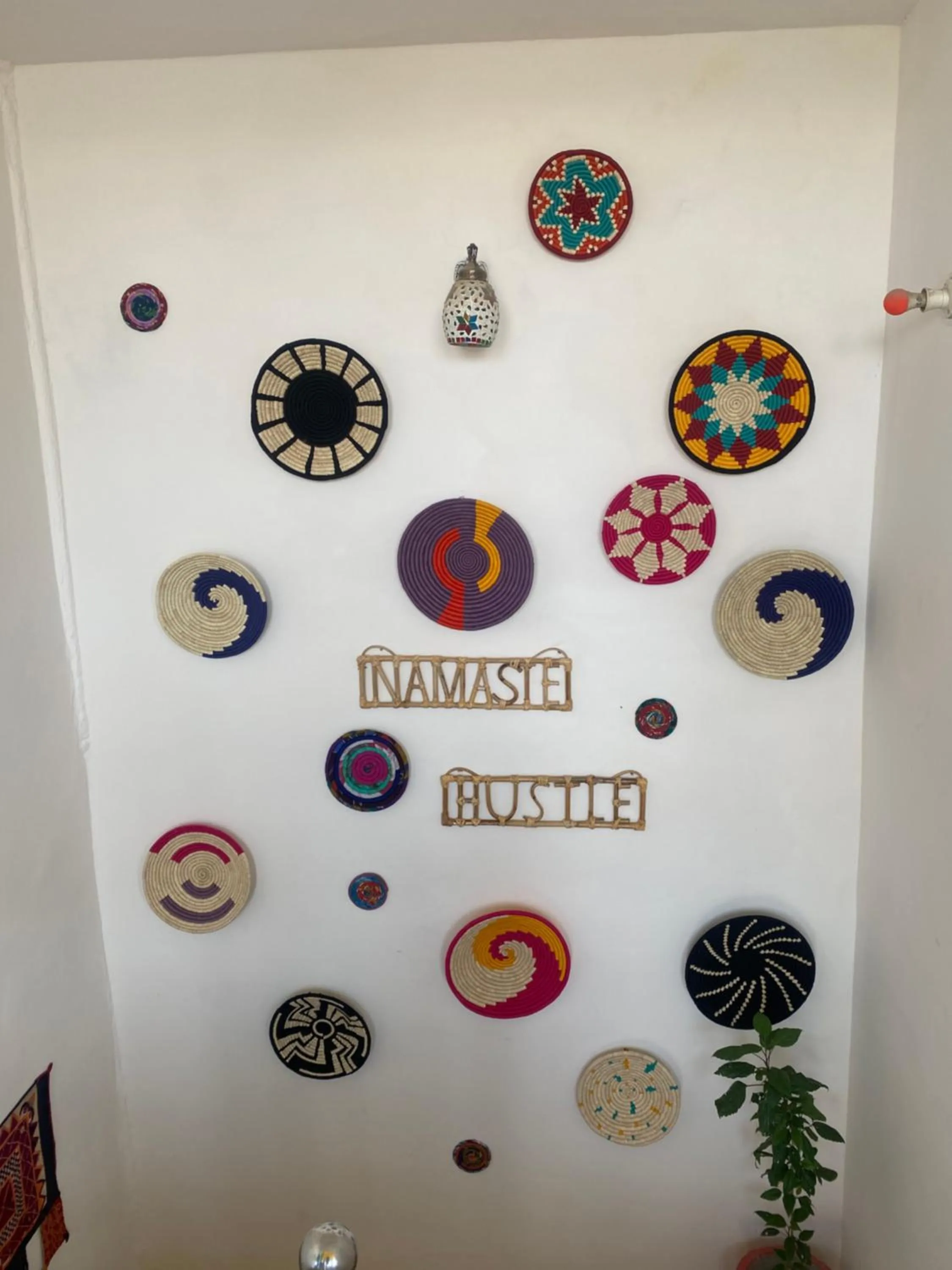 Restaurant/places to eat in Blue Eye Hostel