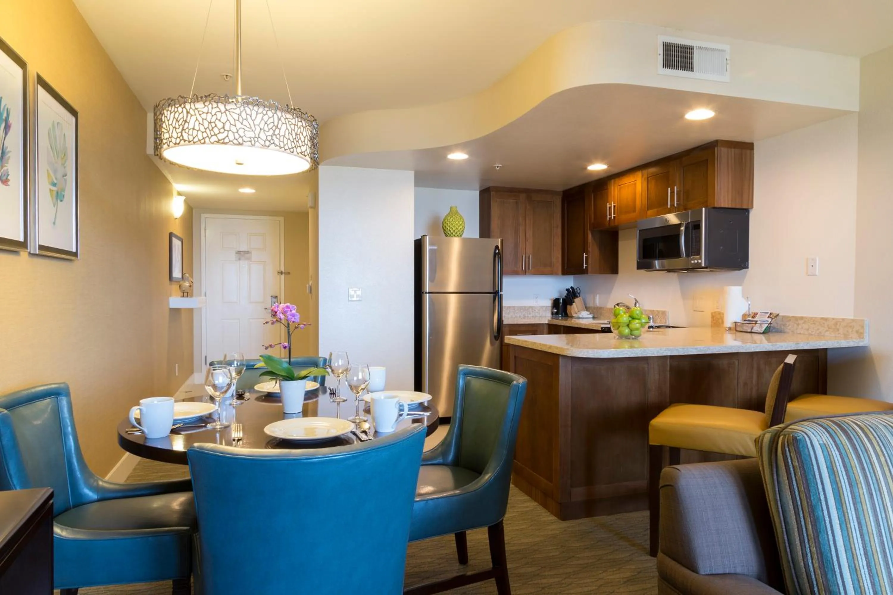 Kitchen or kitchenette in Carlsbad Seapointe Resort
