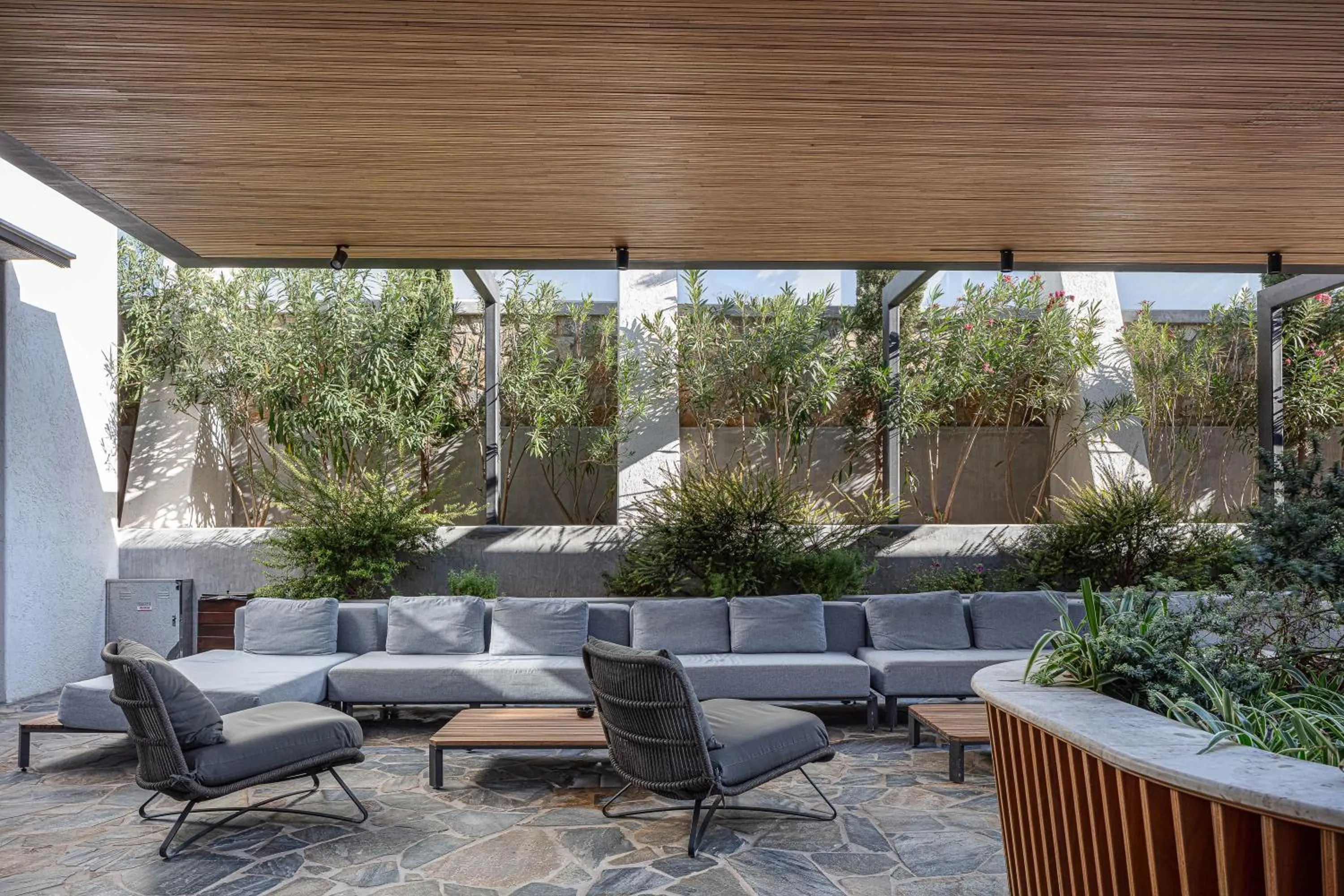 Seating area in Petra Mare