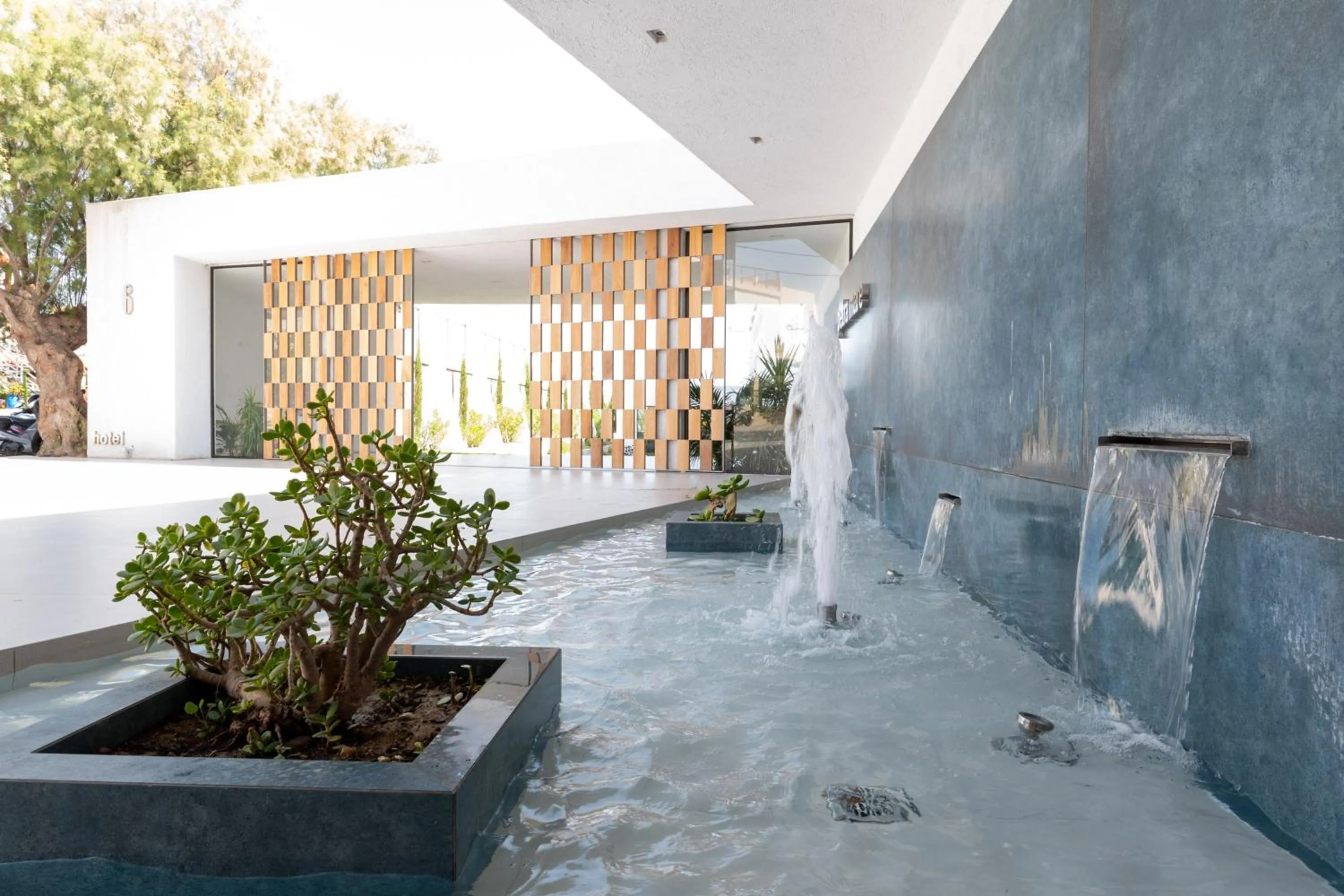 Property building in Petra Mare