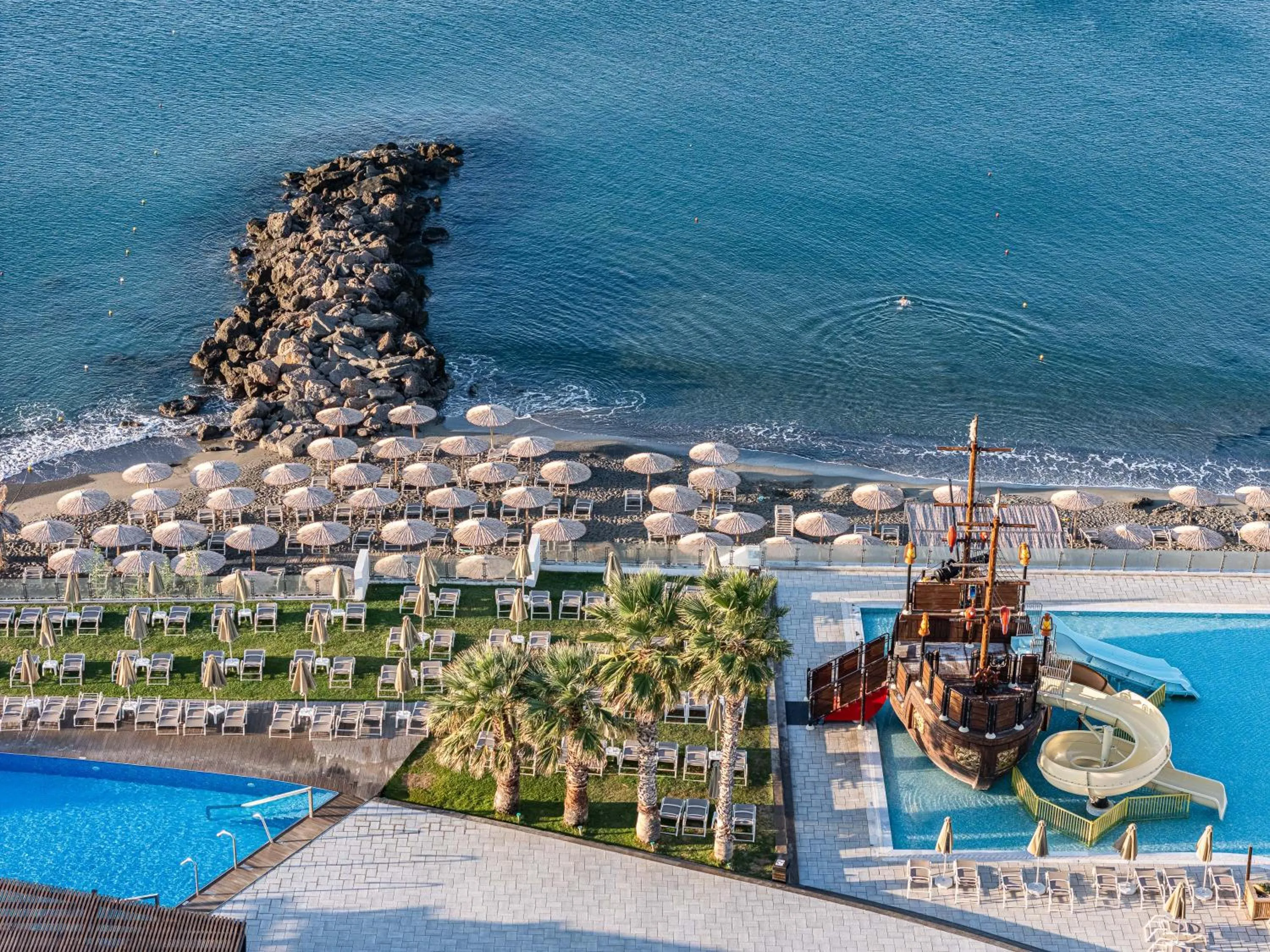 Bird's eye view in Petra Mare